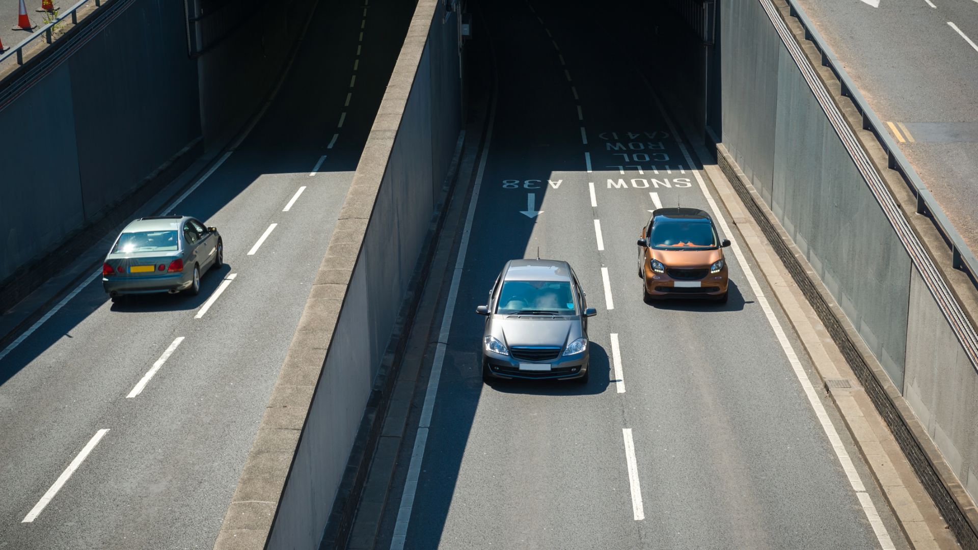 Highways England 70mph Thames tunnel