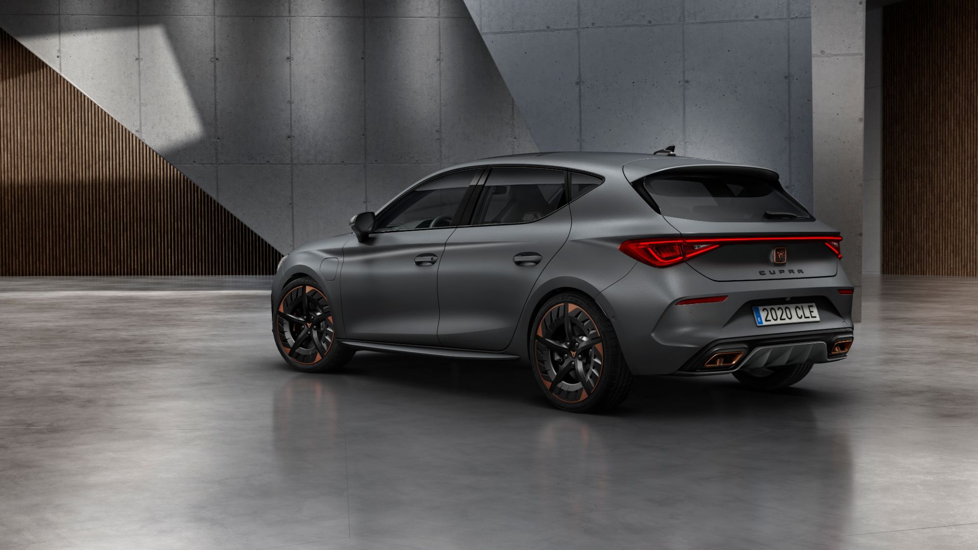 Cupra Leon revealed with hybrid option