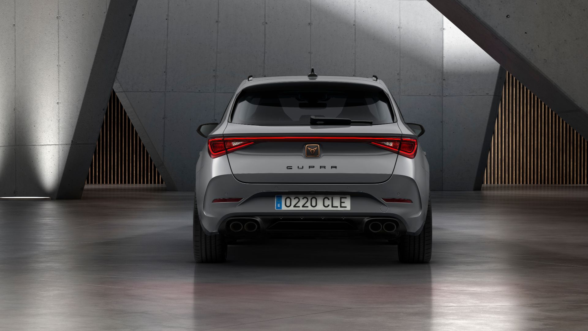 Cupra Leon revealed with hybrid option