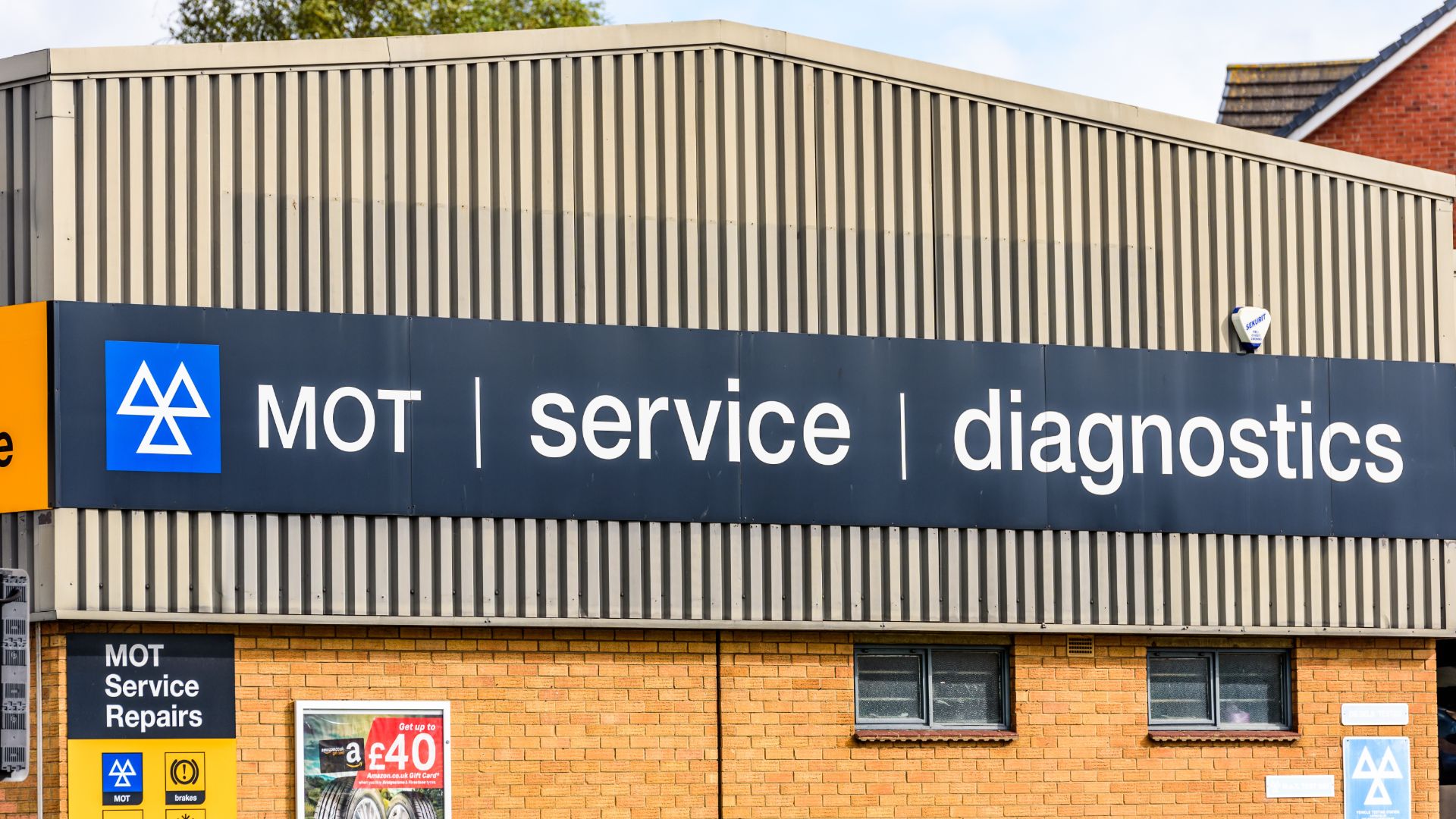 UK drivers let MOT lapse