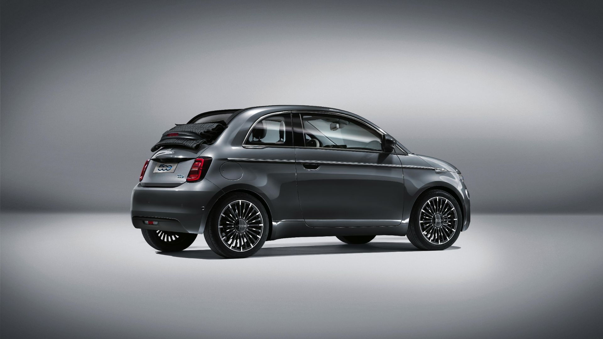 2020 Fiat 500 revealed