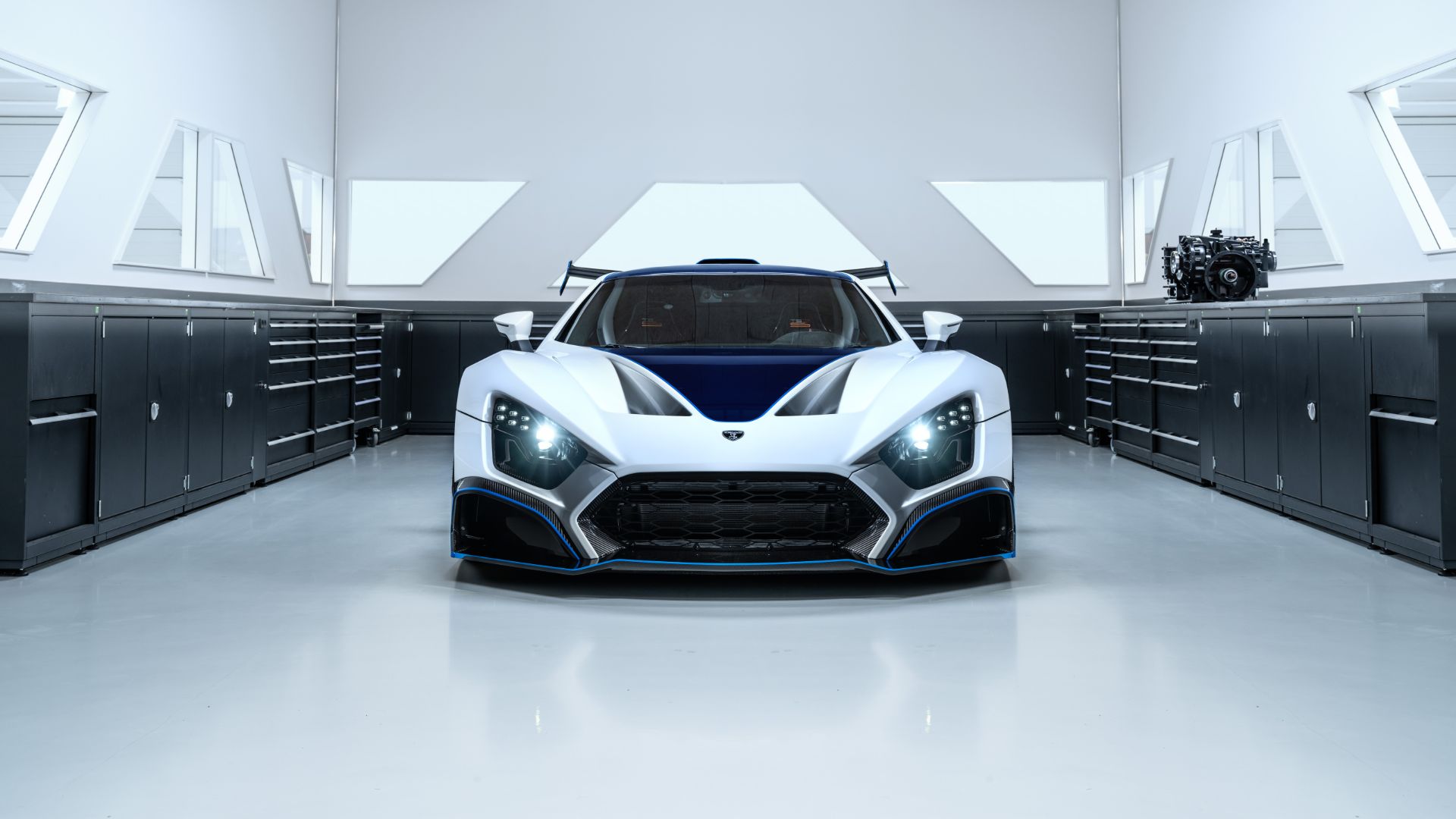 Zenvo TSR-S new wheels and gearbox