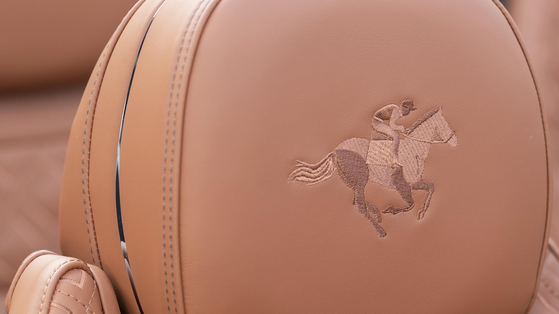 Bentley horse and rider