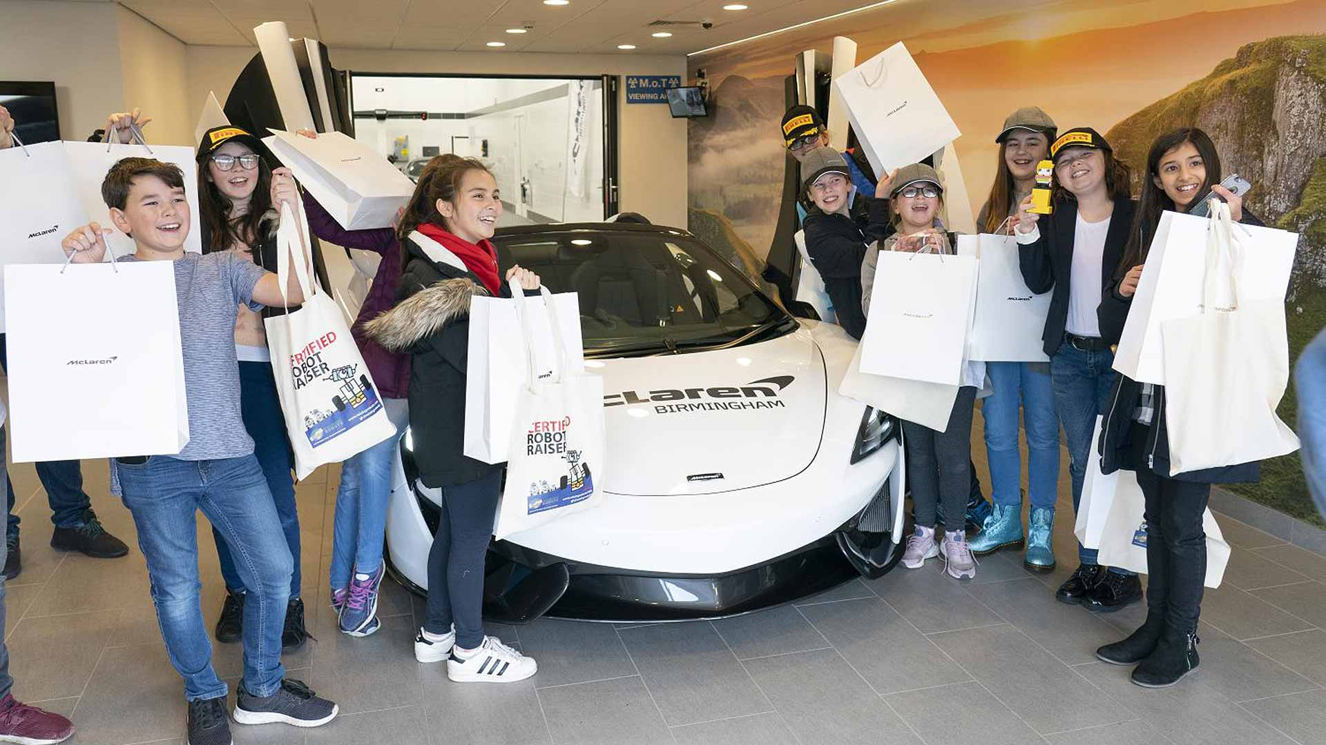 Young Mclaren fans