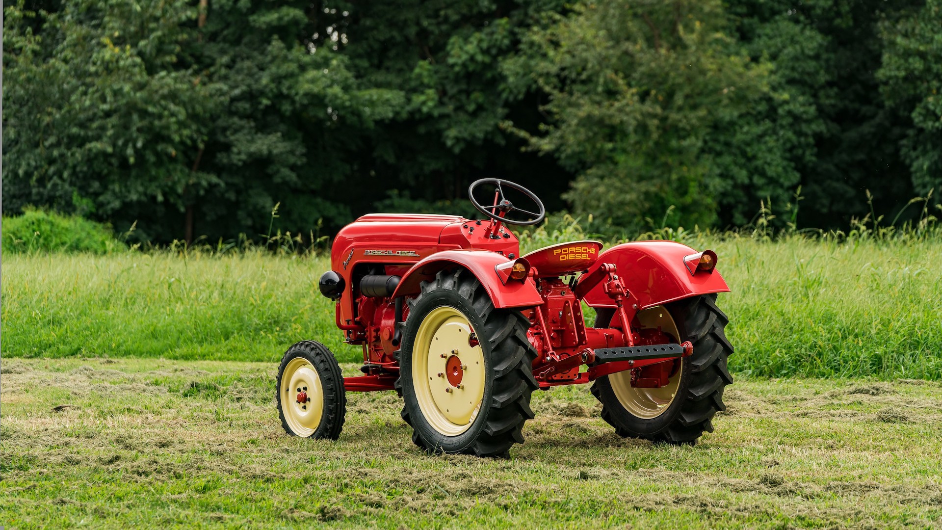 Porsche Diesel Junior 108 tractor