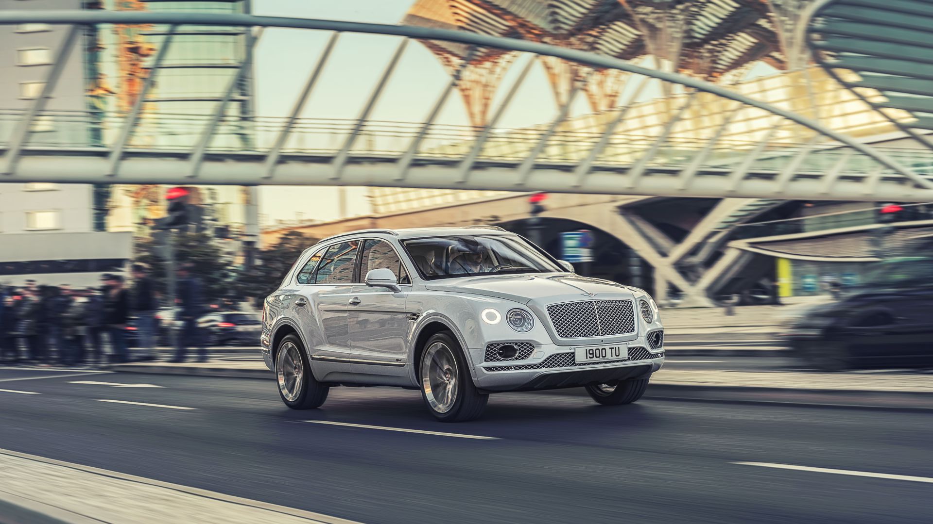 Bentley Bentayga Hybrid