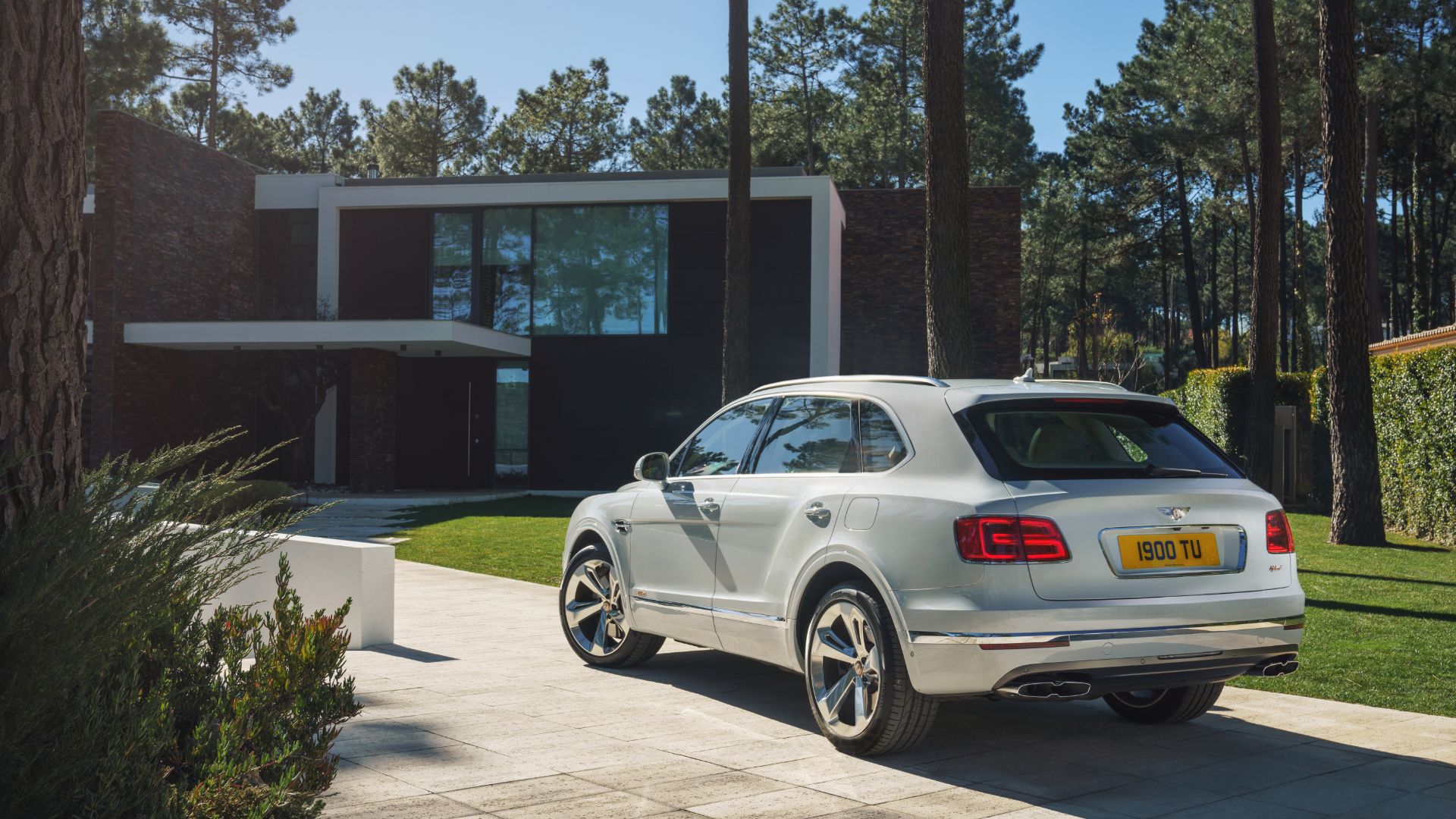 Bentley Bentayga Hybrid