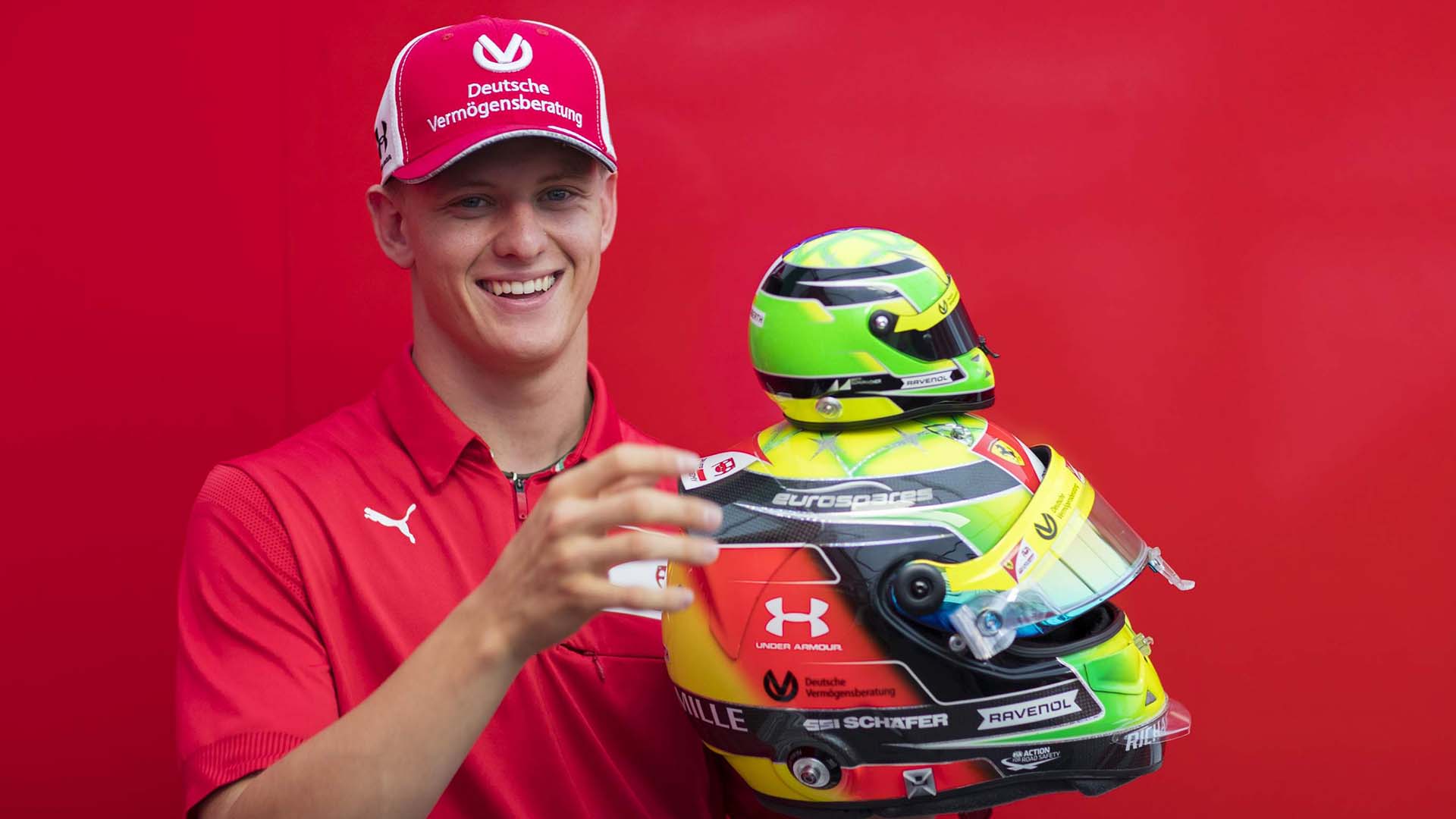 Mick Schumacher opens online shop