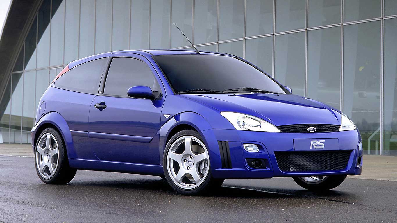 Focus RS Mk1 debuts in 2002