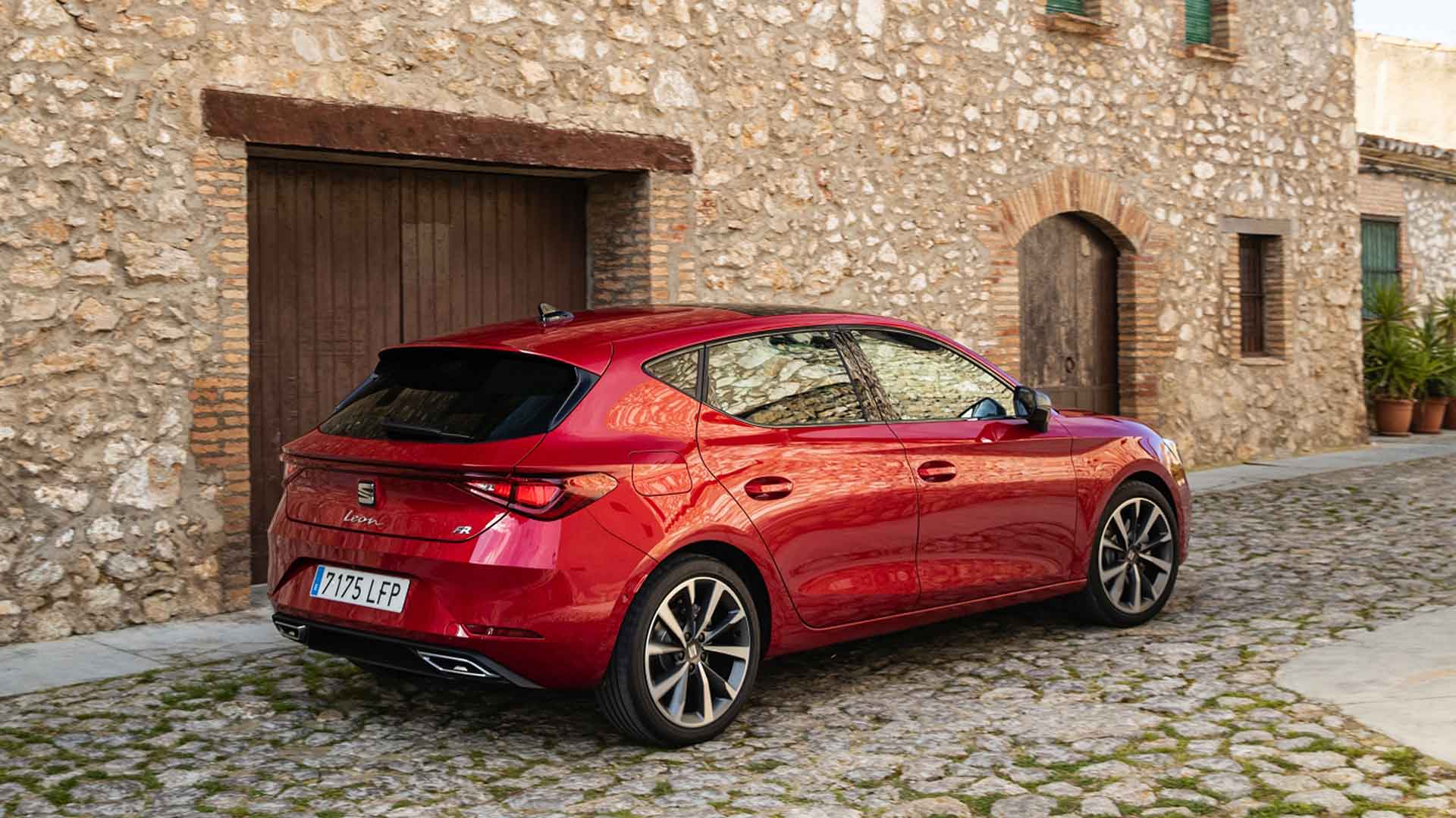 2020 Seat Leon rear