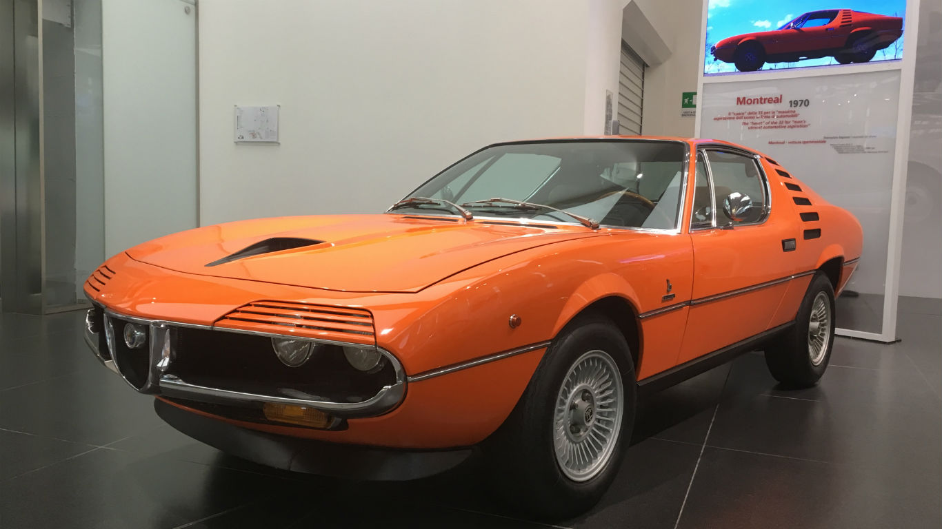 Alfa Romeo Montreal