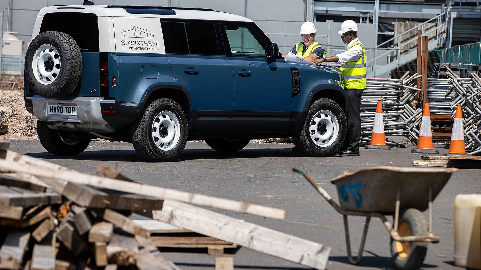 Land Rover Defender 110 Hard Top