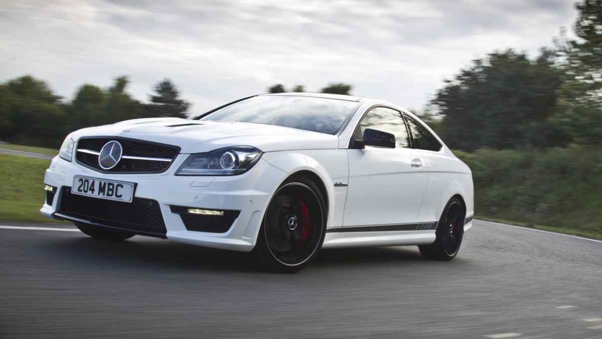 Mercedes-Benz C 63 AMG Coupe