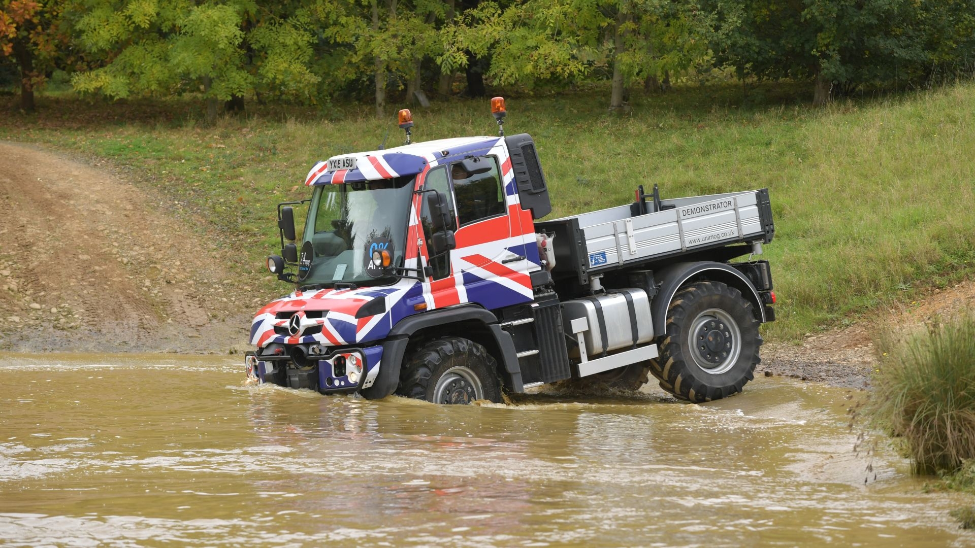 Mercedes-Benz Unimog