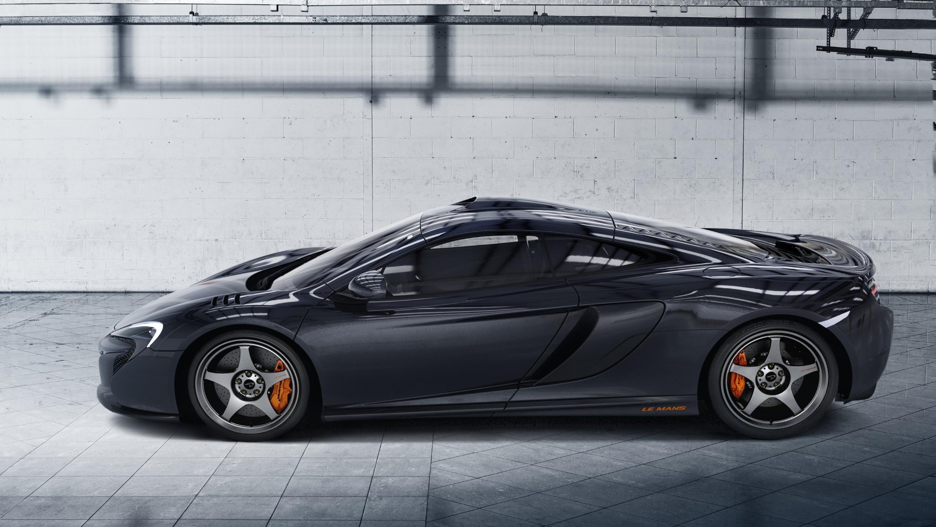 McLaren 650S Le Mans