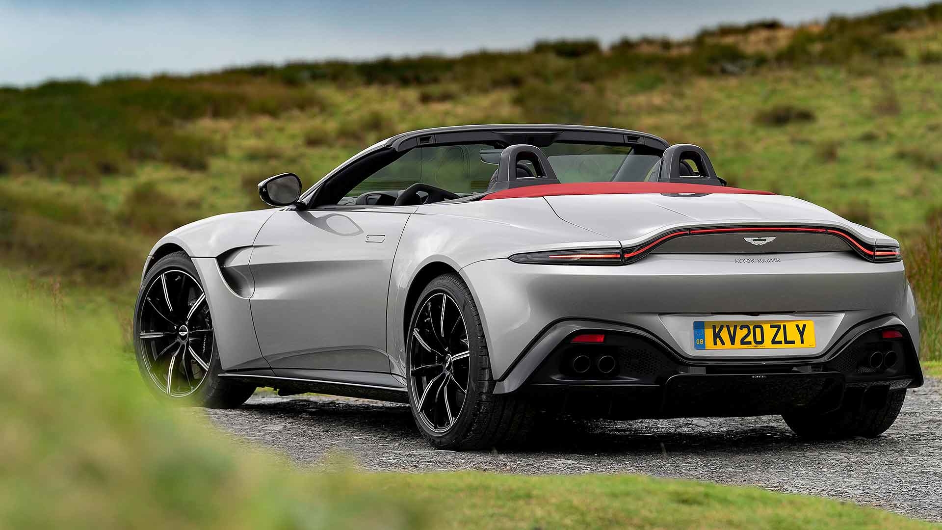 2020 Aston Martin Vantage Roadster