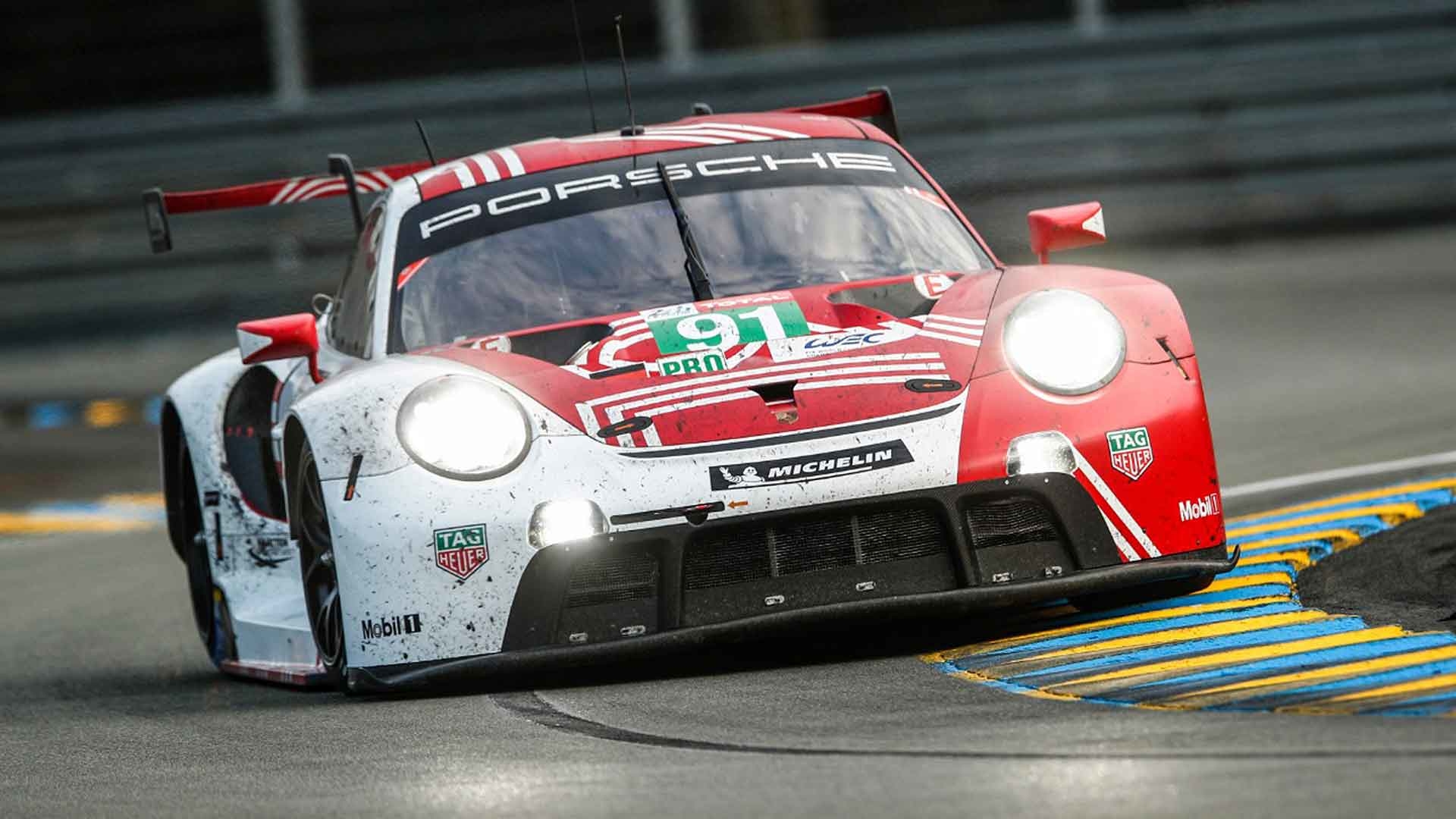 Porsche 911 racing at the 2020 Le Mans 24 Hours