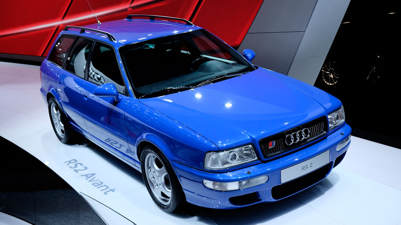 The Porsche-engineered Audi RS2