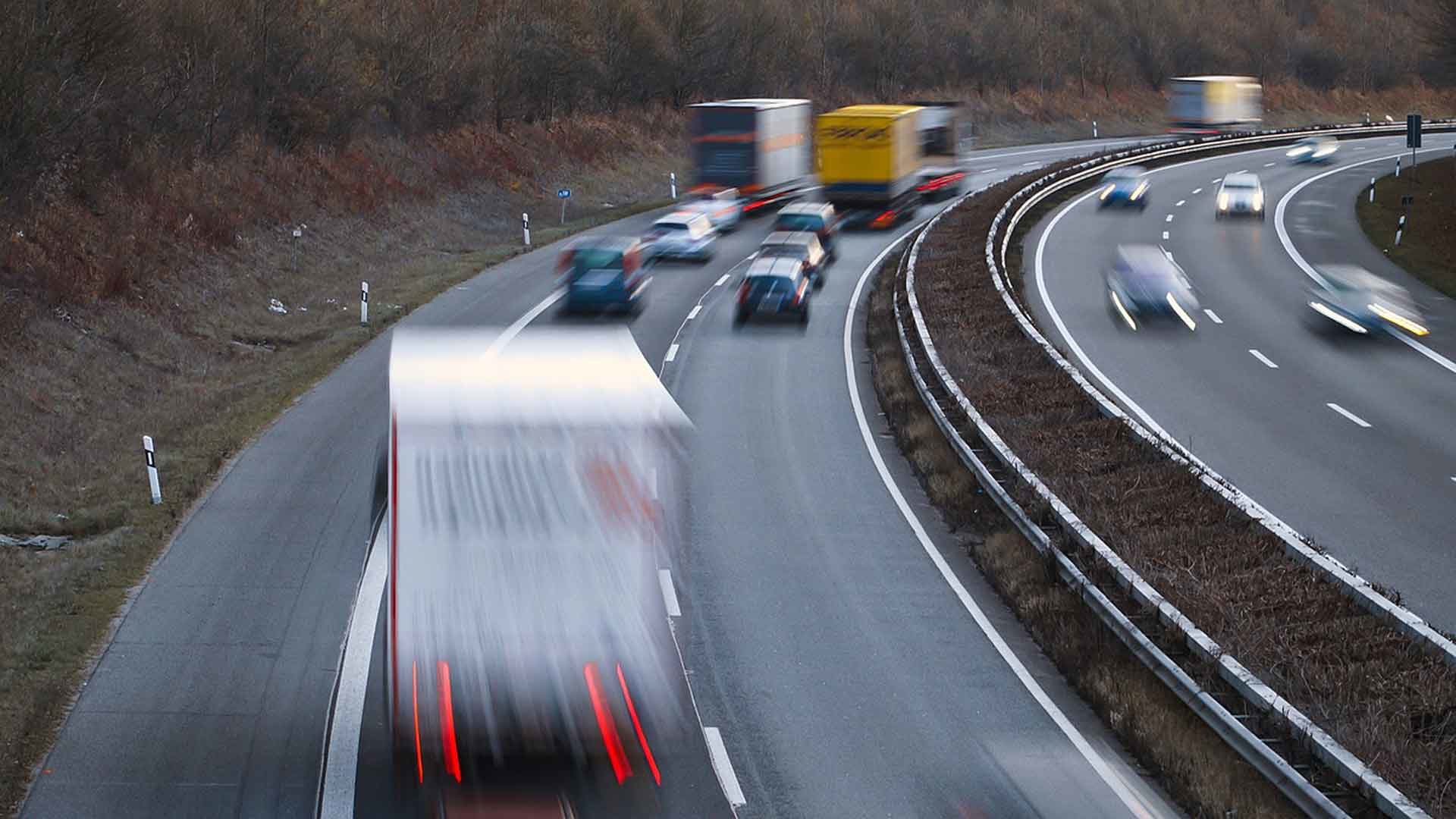 Tailgating on UK A-road