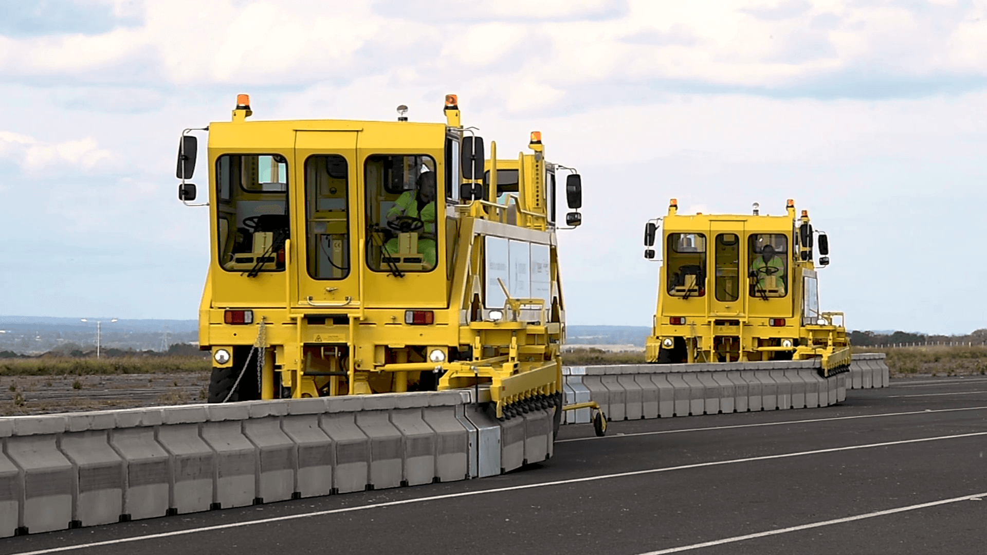 M20 motorway moveable barrier