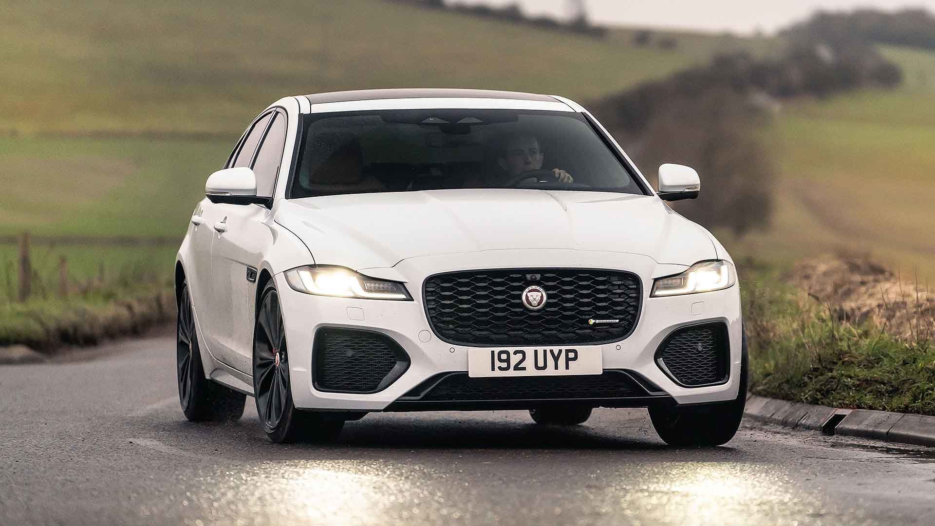 Jaguar XF 2021