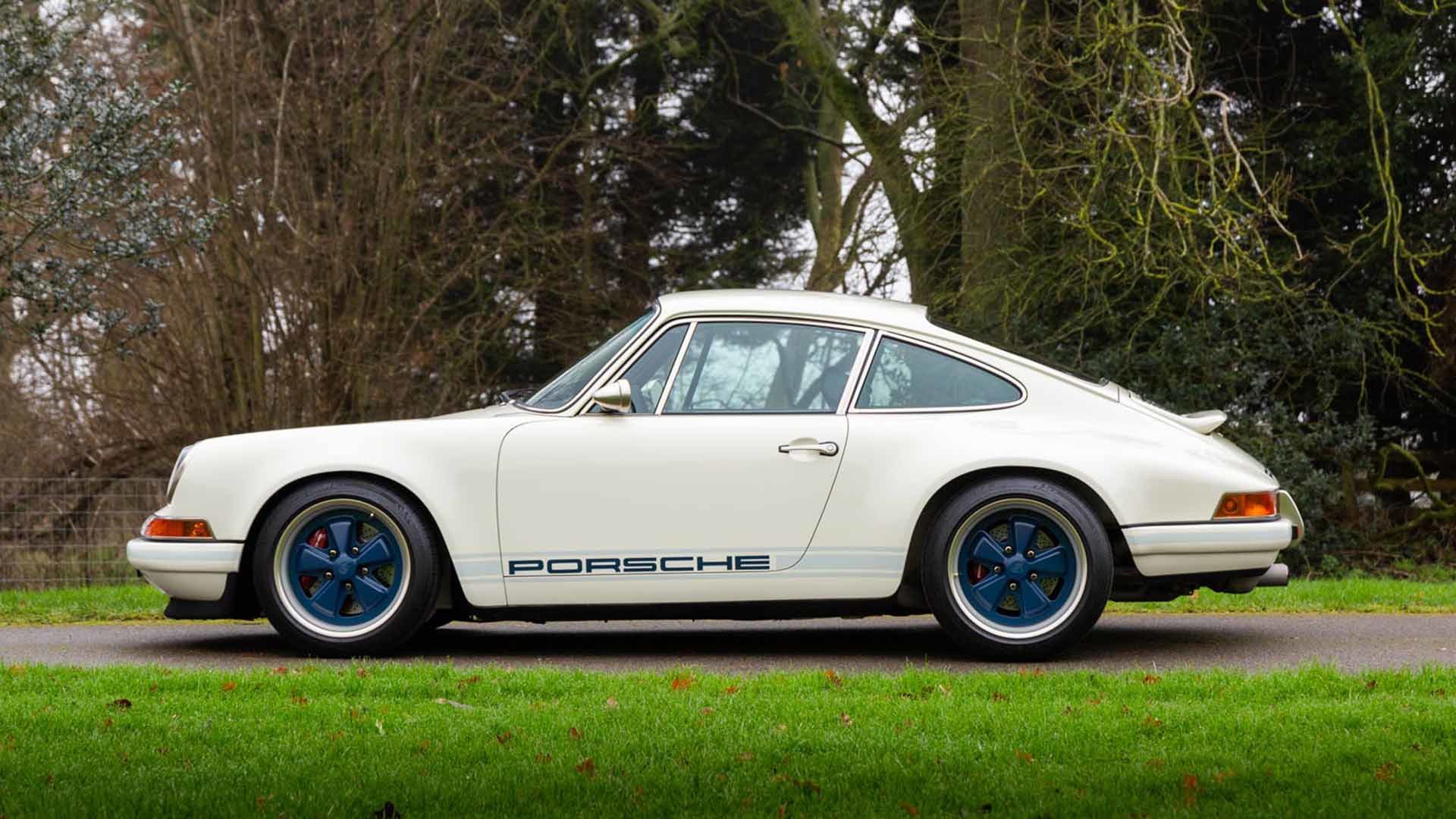 Porsche 911 Reimagined by Singer