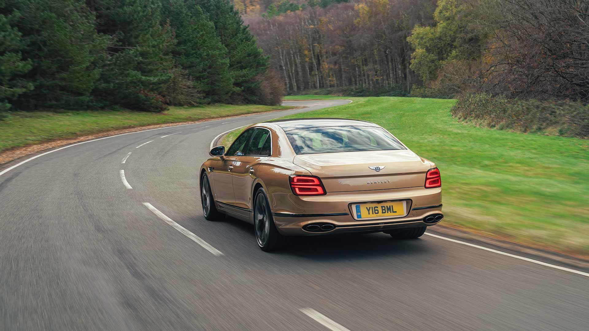 Bentley Flying Spur V8 2021