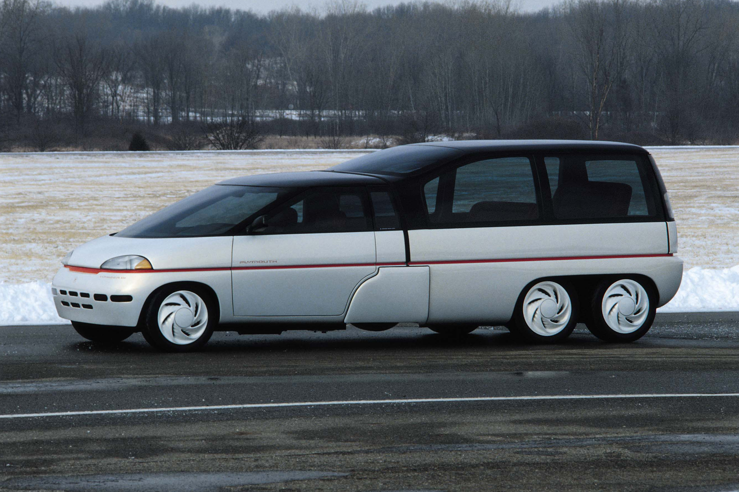 Plymouth Voyager III concept