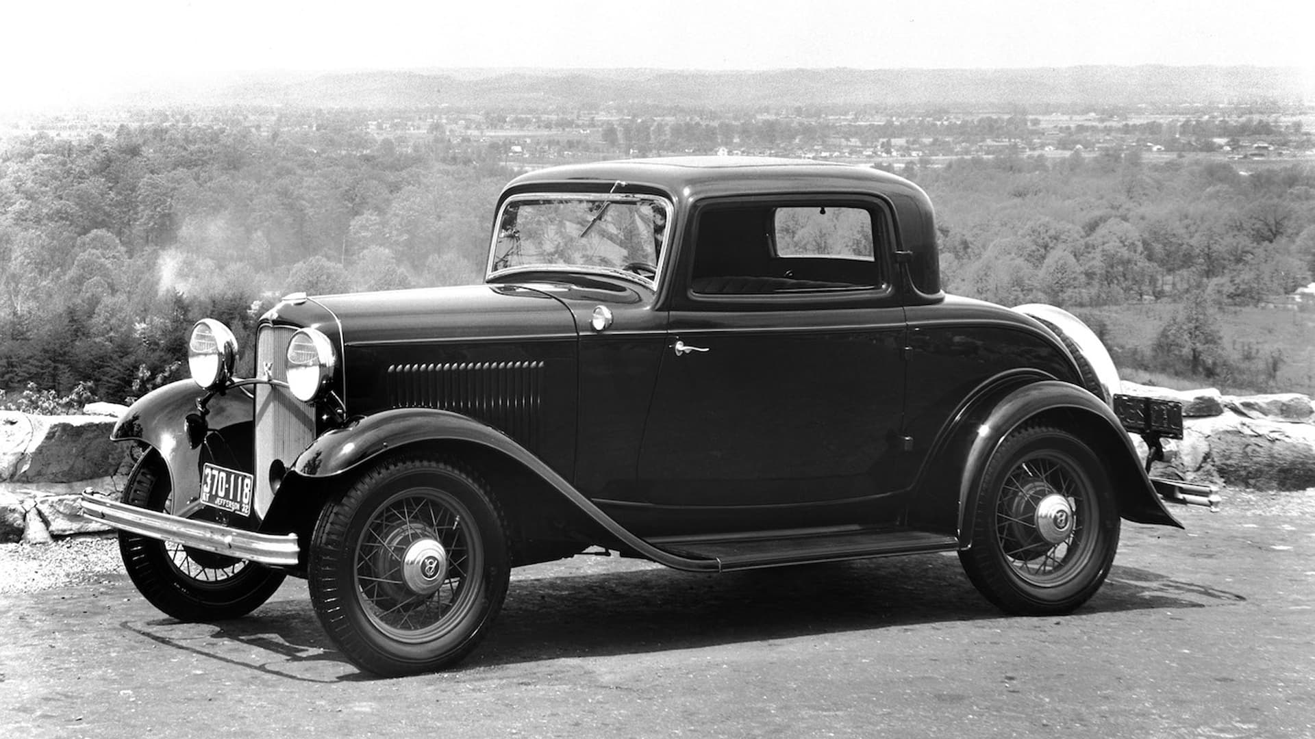 1932 Ford Three Window Coupe