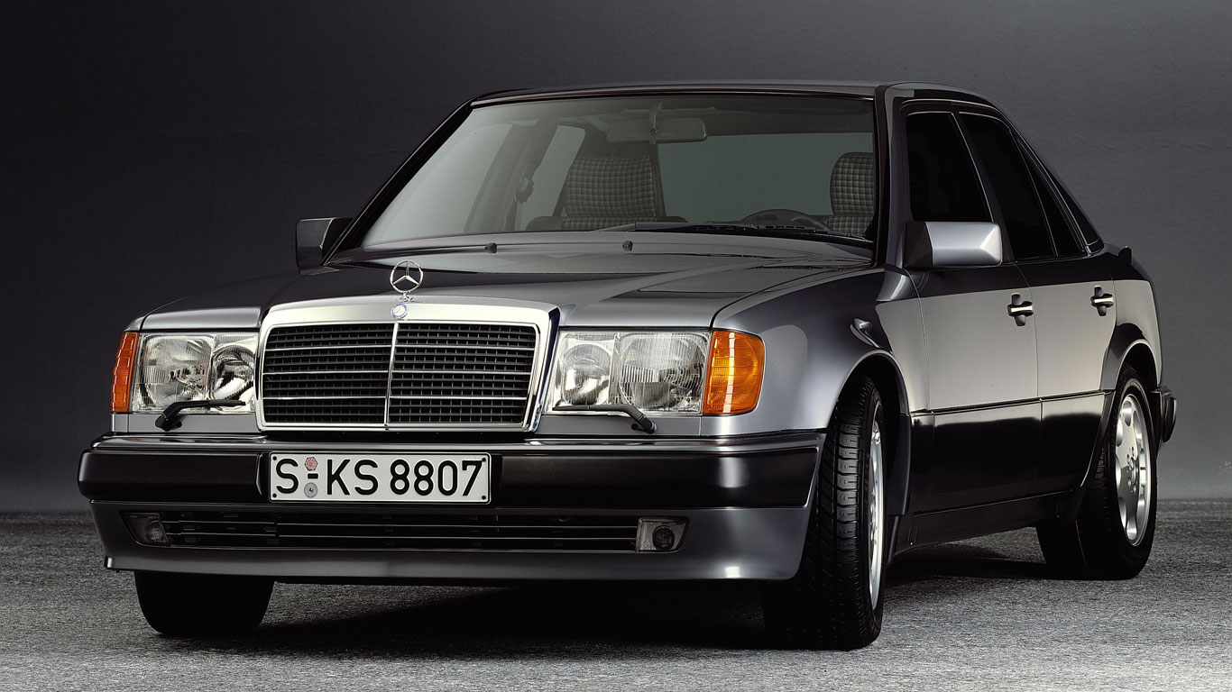 Mercedes-Benz 500E