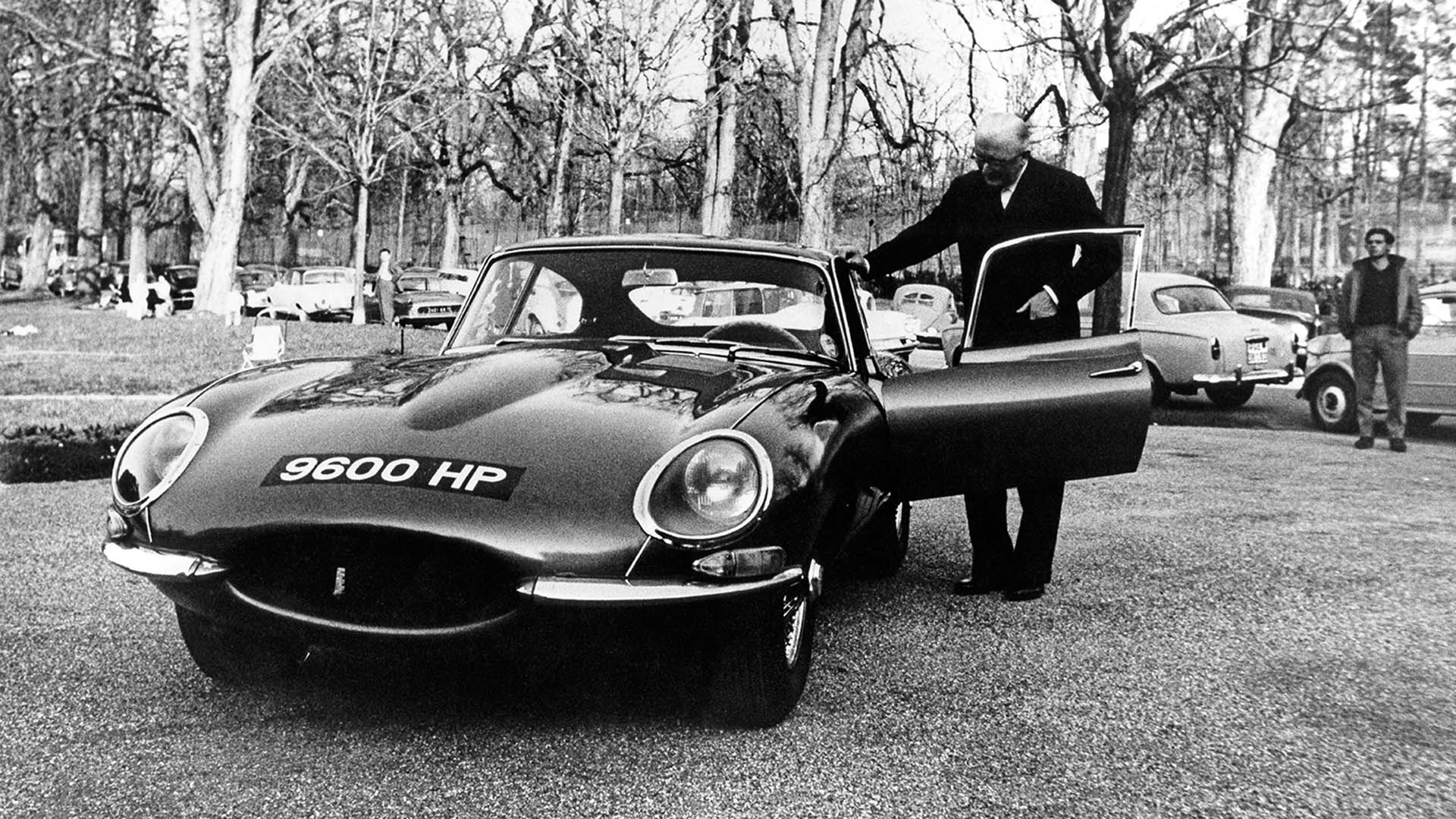 1961 – Jaguar E-Type