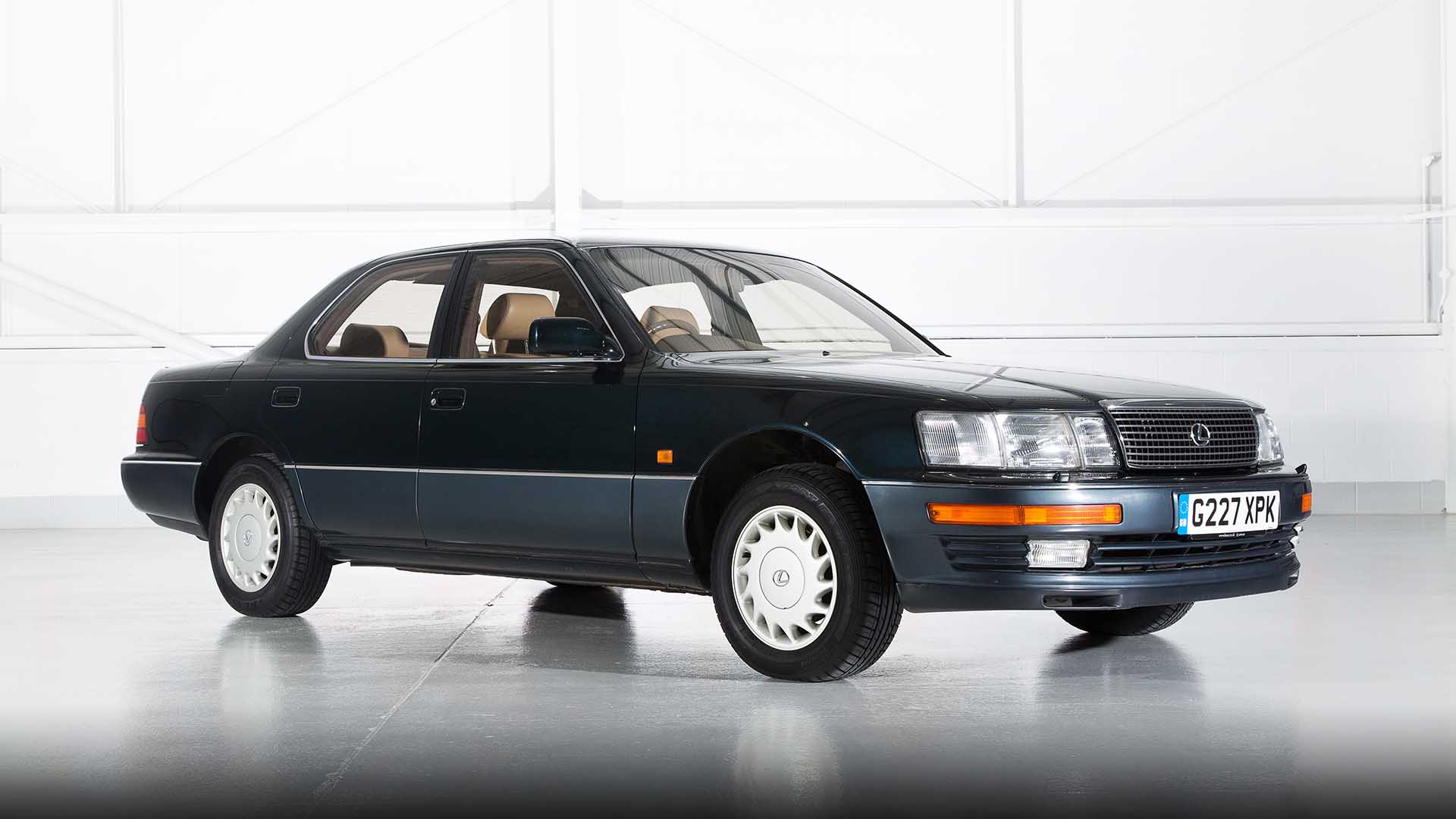 1989 – Lexus LS 400