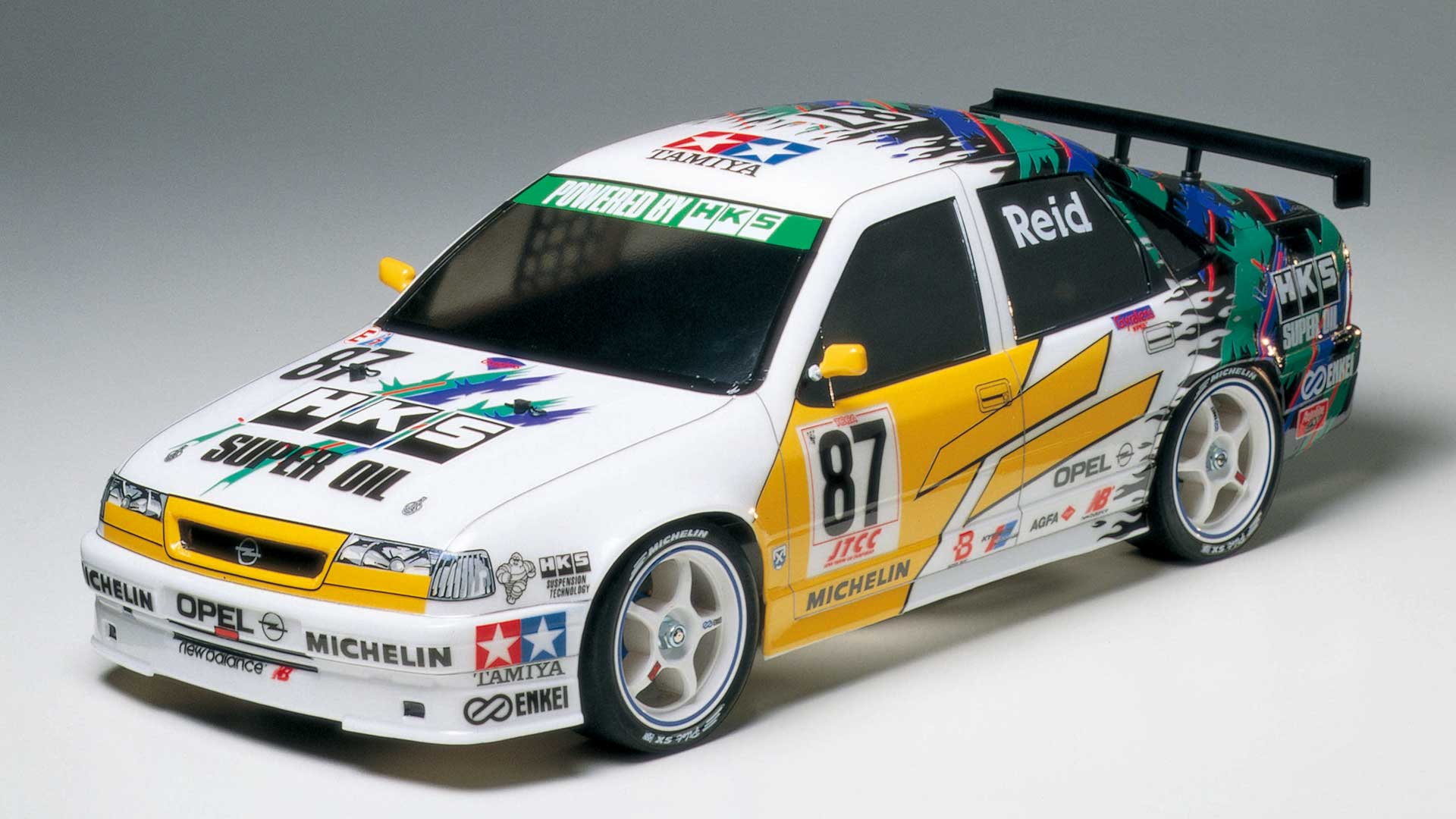 HKS Opel Vectra