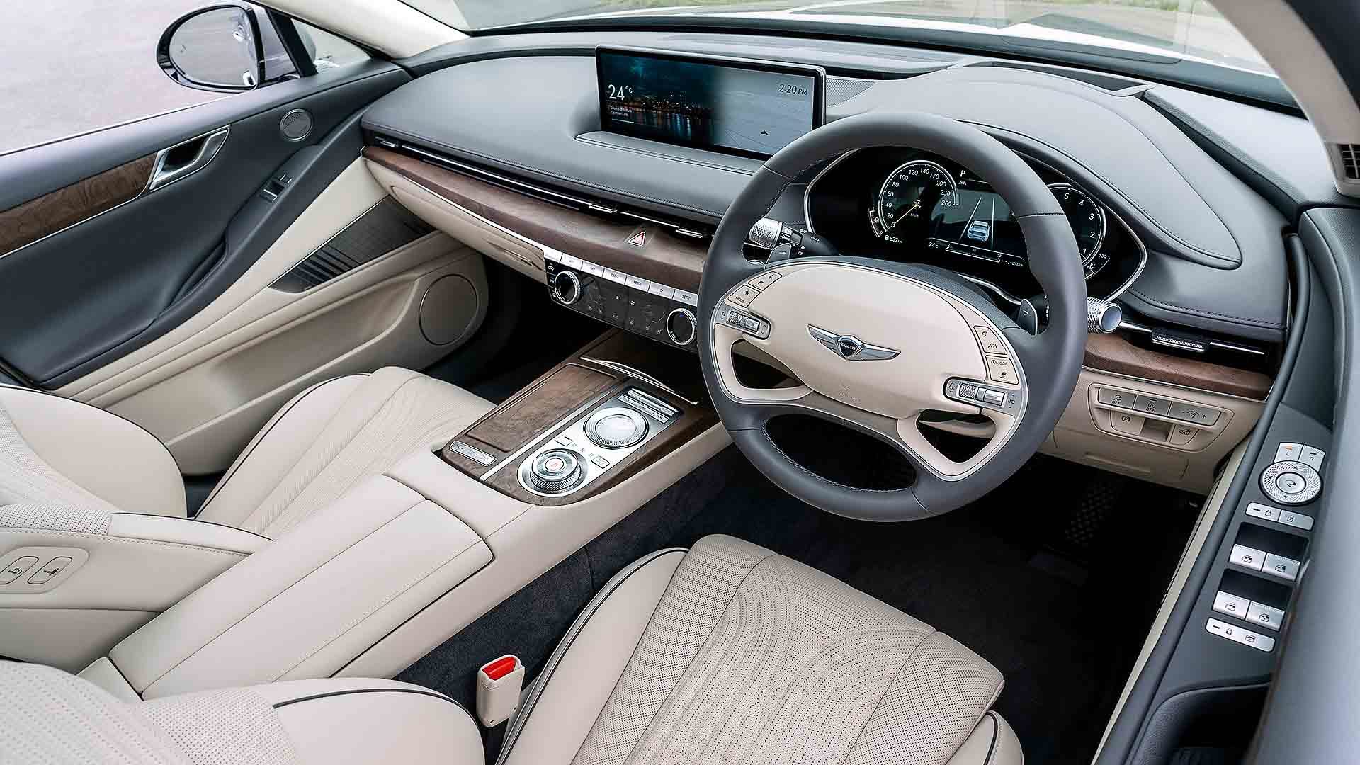 Genesis G80 interior