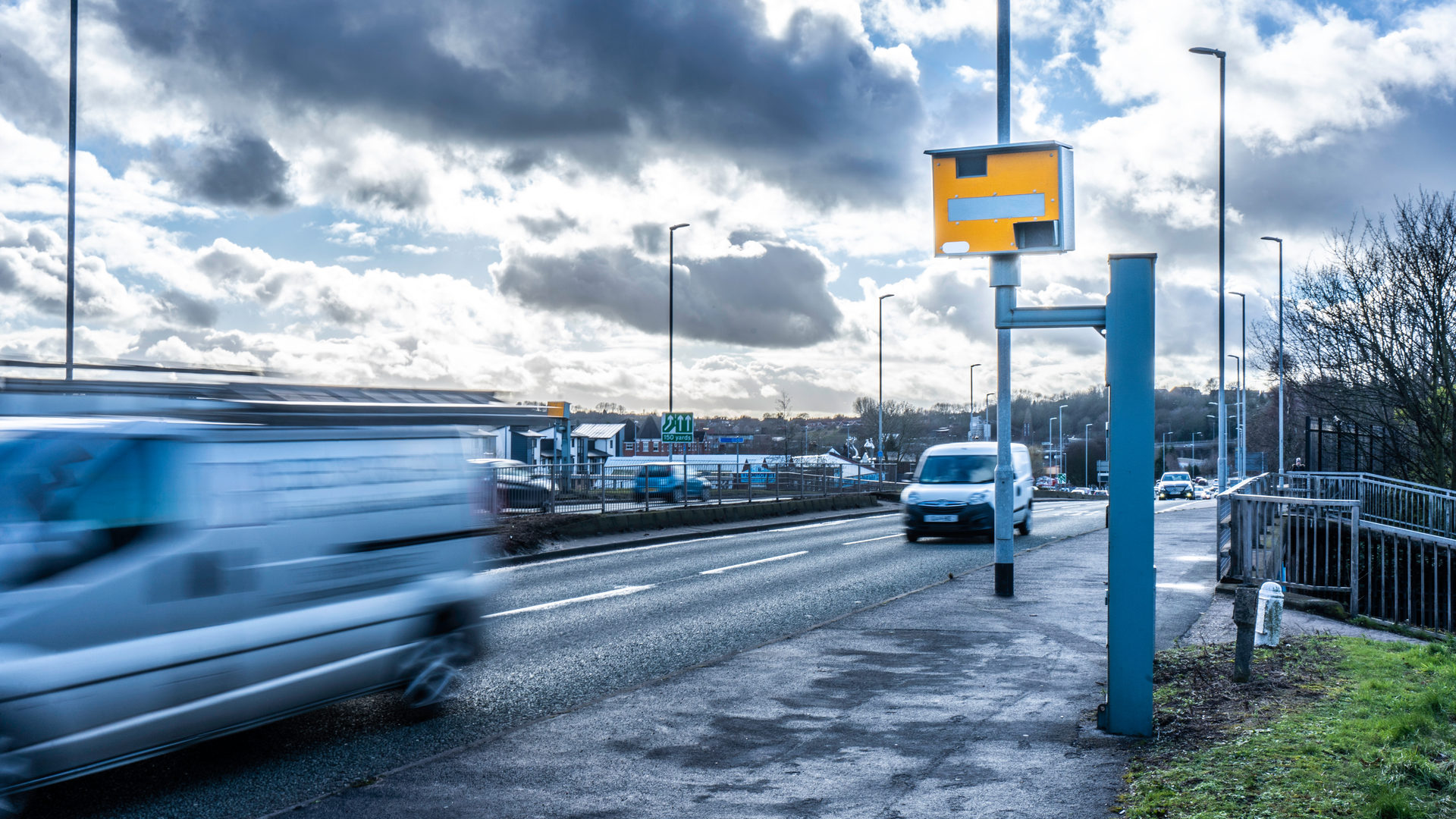 Fixed speed camera