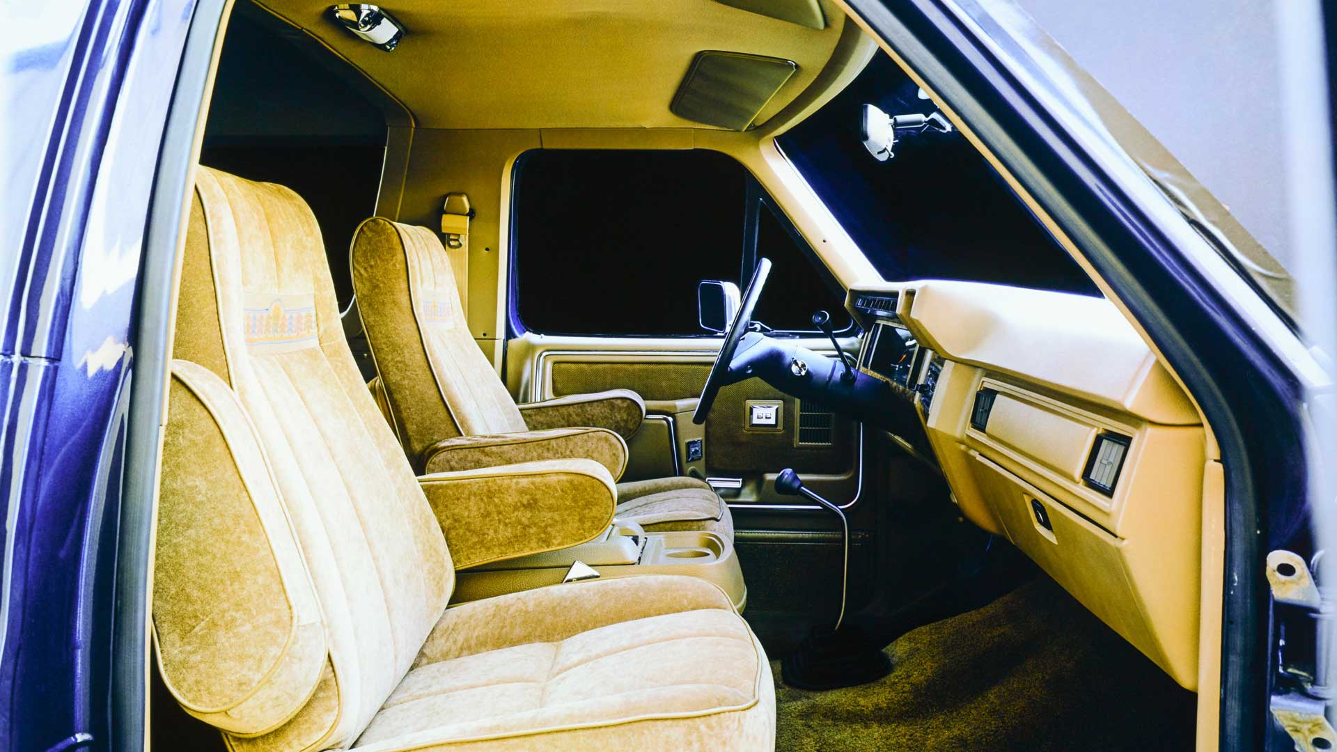 1985 Ford Bronco Eddie Bauer Interior