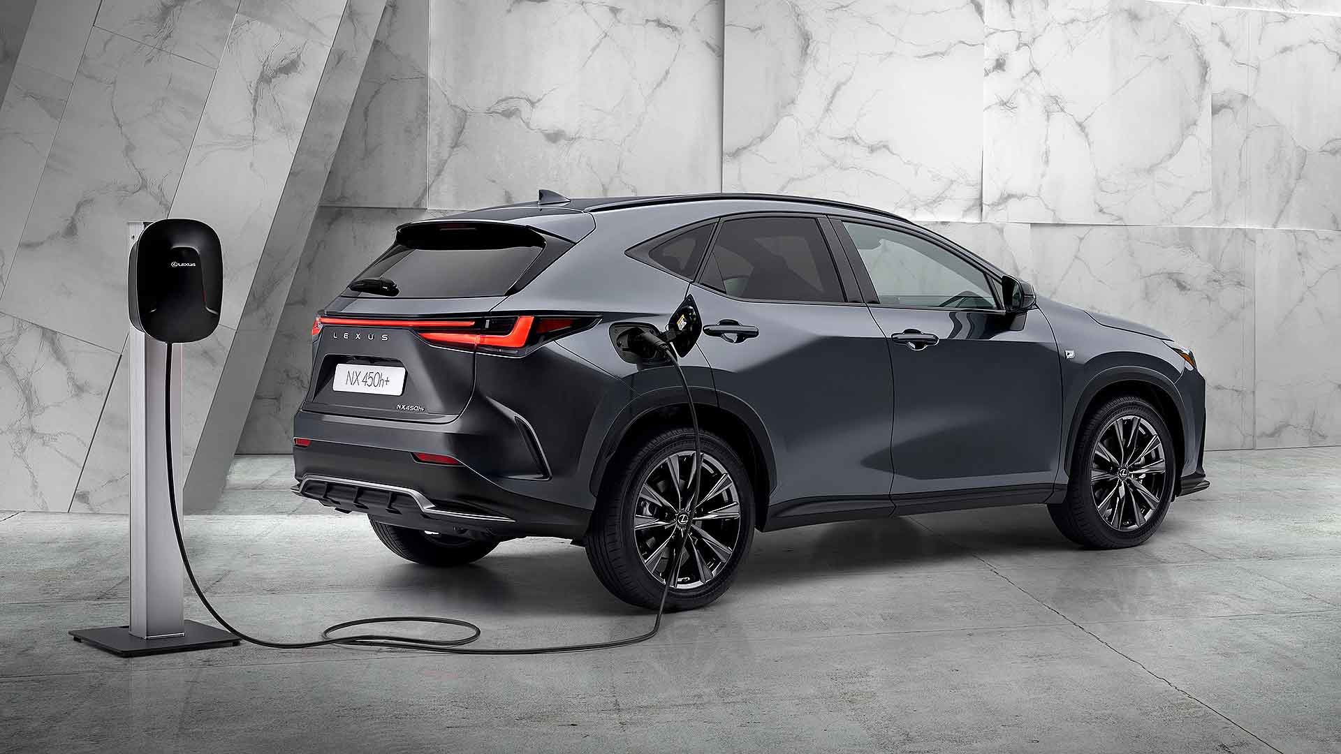 2022 Lexus NX 450h