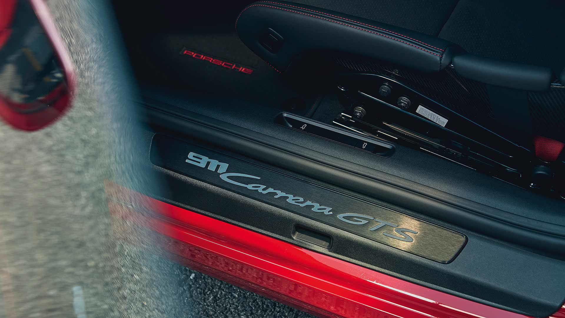 2021 Porsche 911 GTS