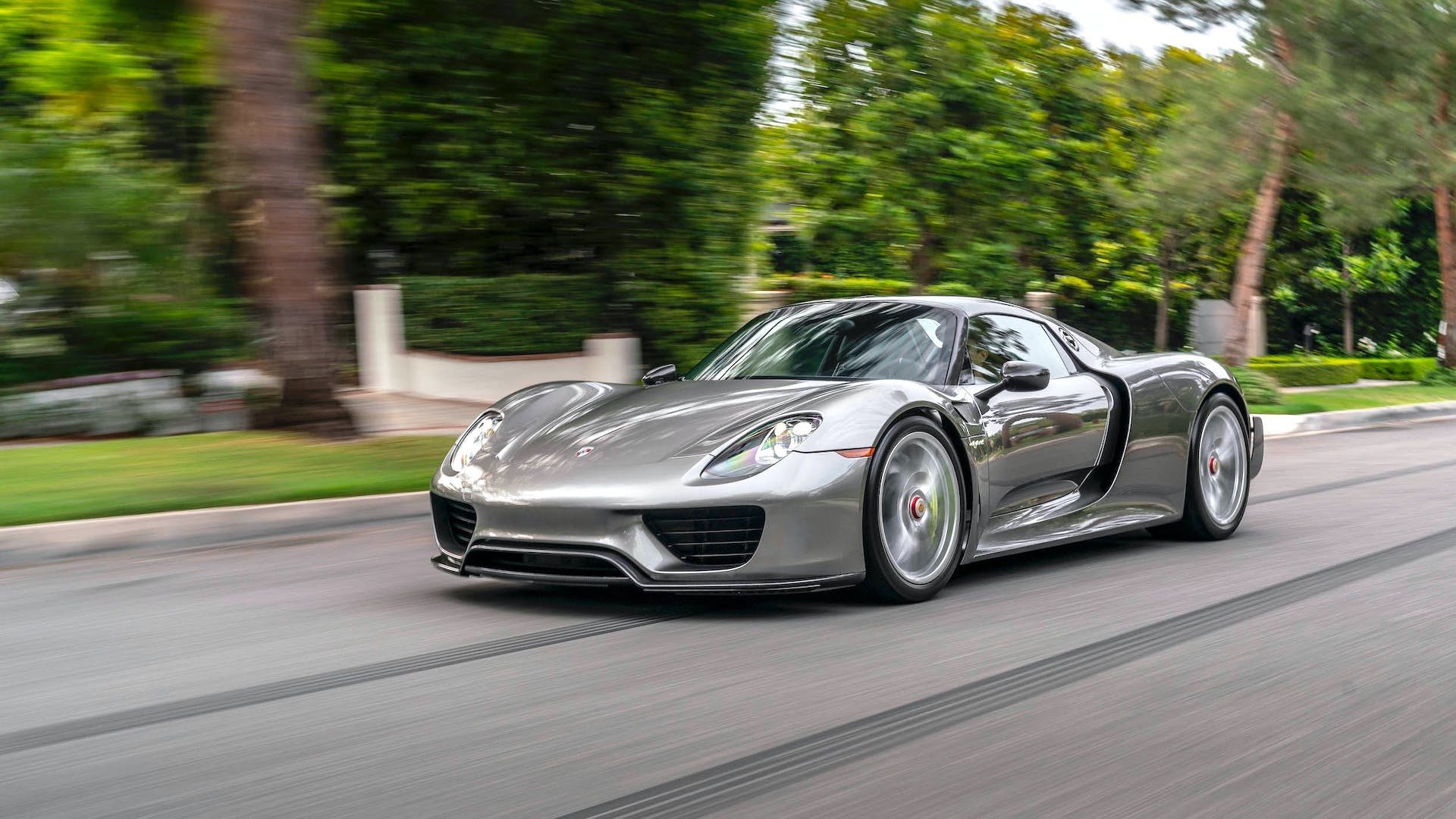 Collecting Cars Porsche 918 Spyder