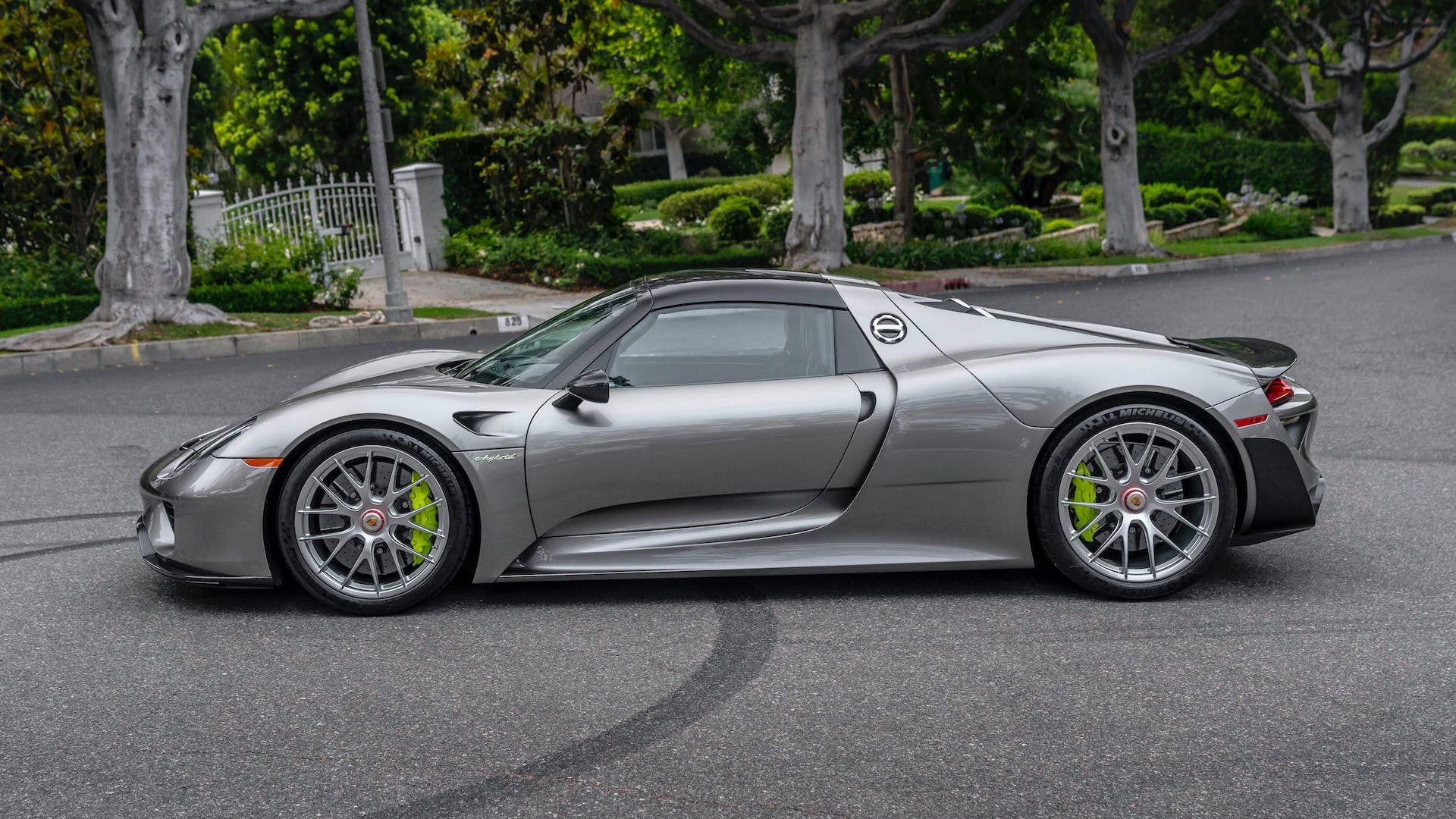 Collecting Cars Porsche 918 Spyder