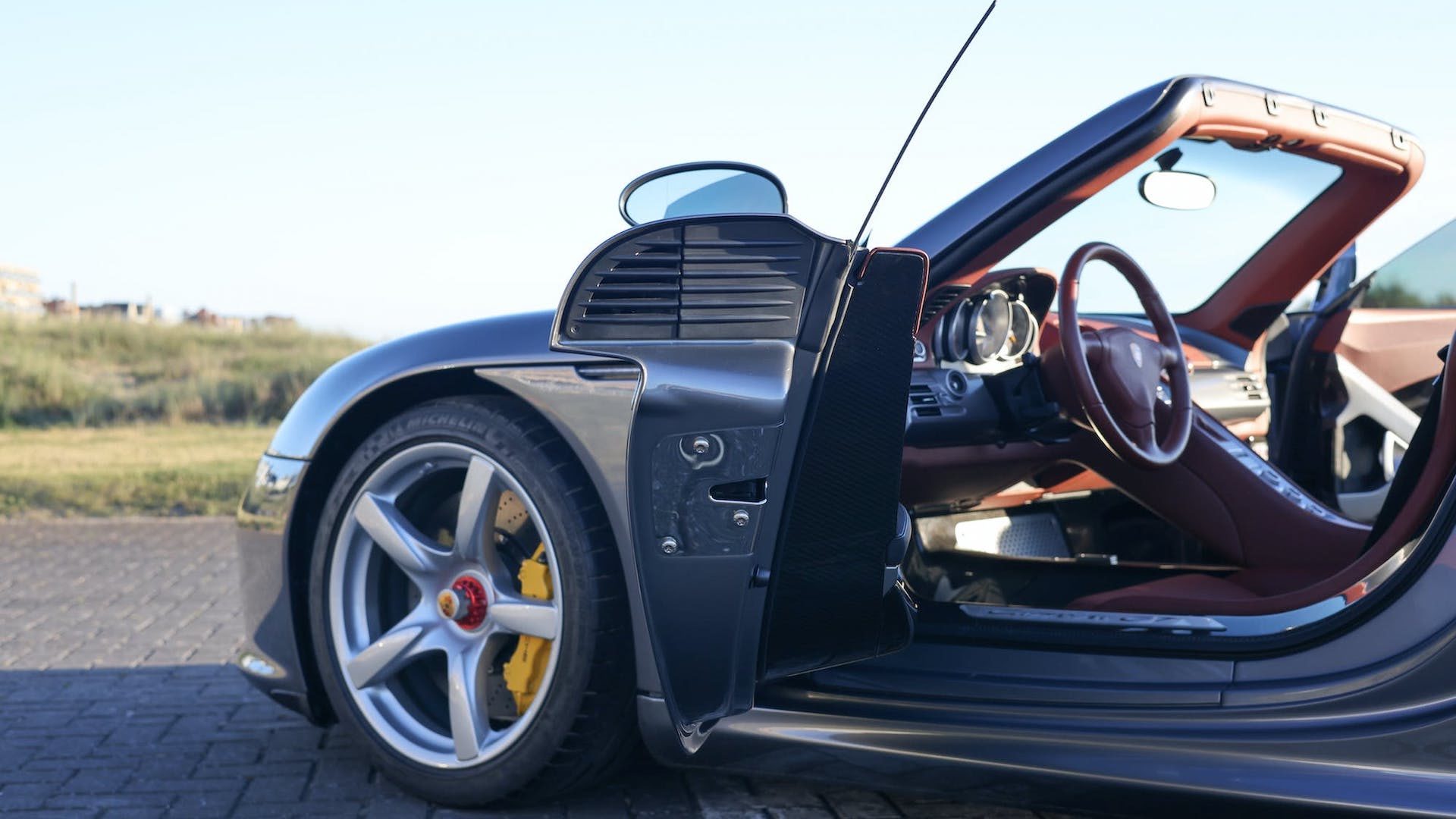 Jenson Button's Porsche Carrera GT