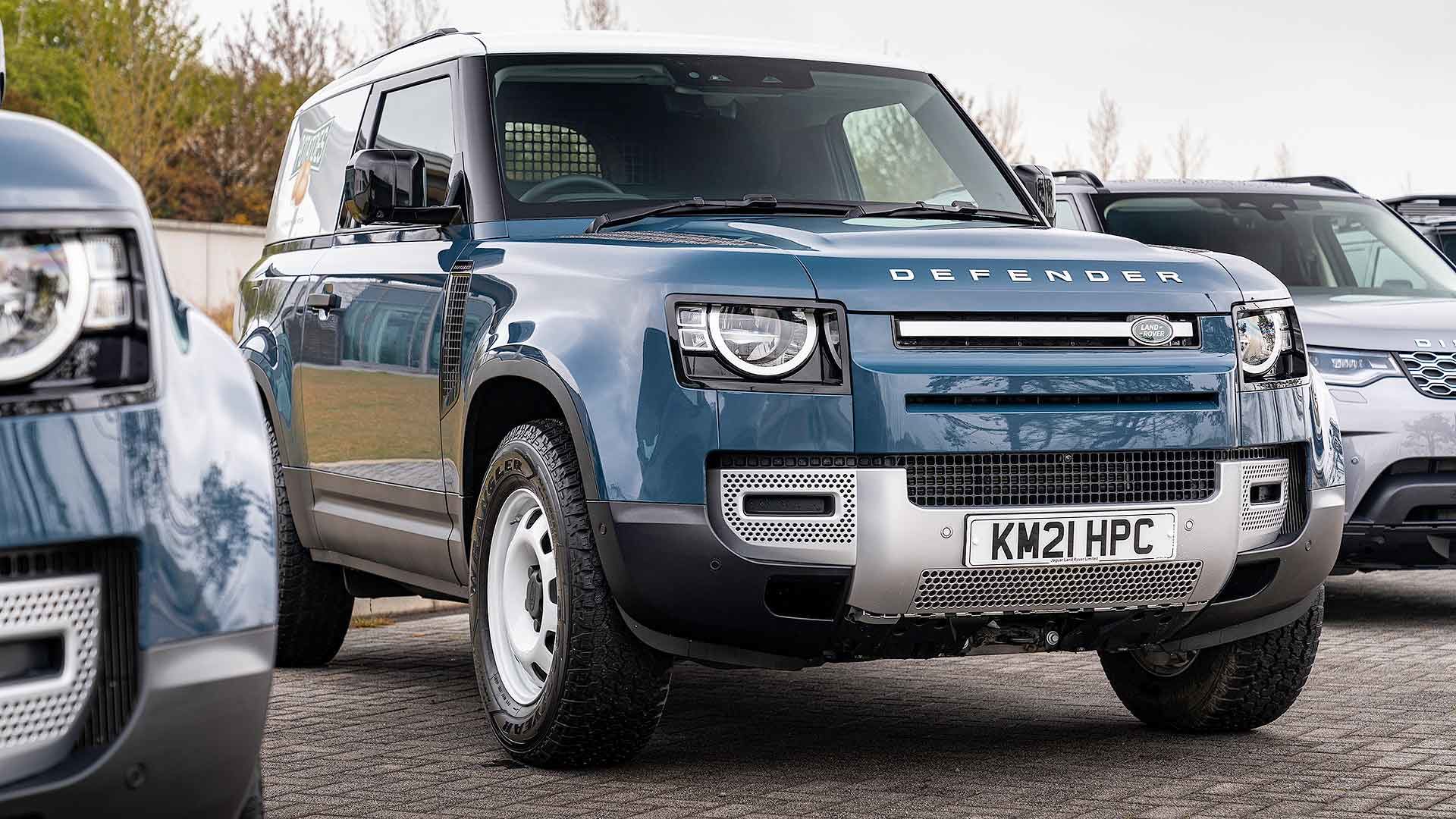 Land Rover Defender 90 Hard Top