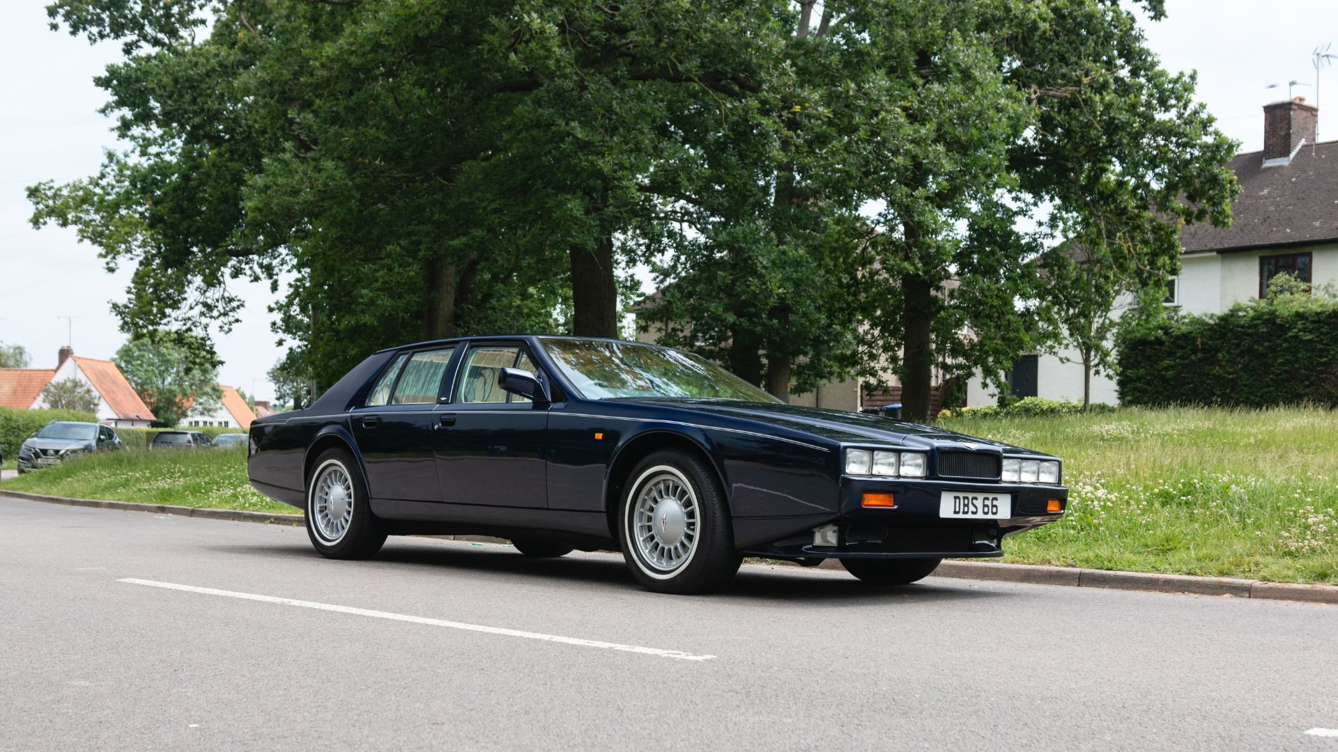 Aston Martin Lagonda