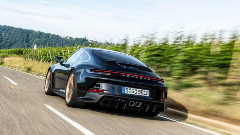 Porsche 911 GT3 Touring 2021 review