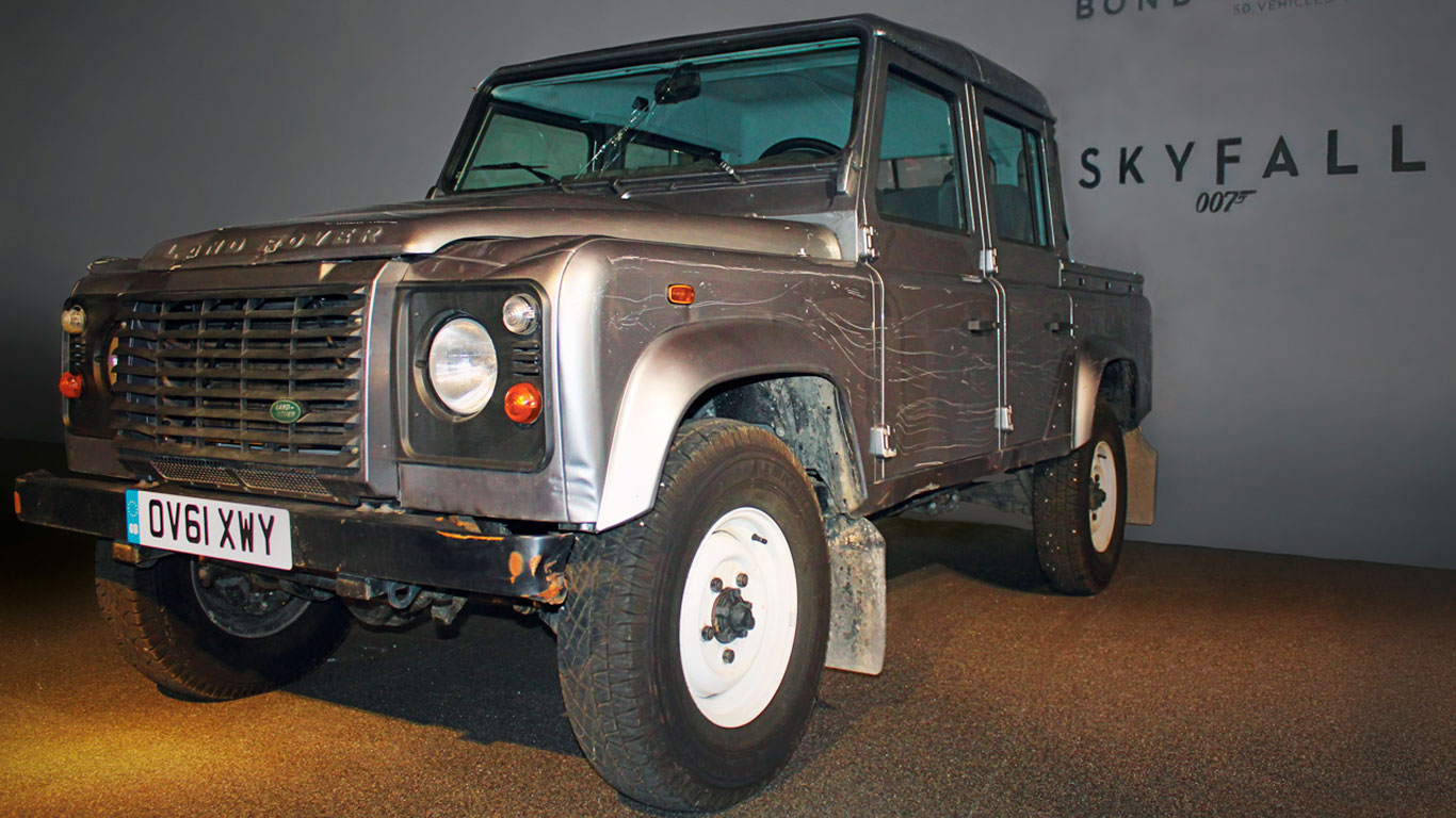 Skyfall: Land Rover Defender