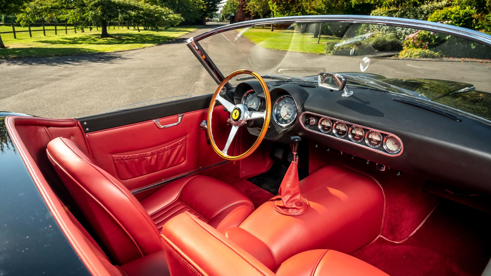 GTO Engineering 250 SWB California Spyder