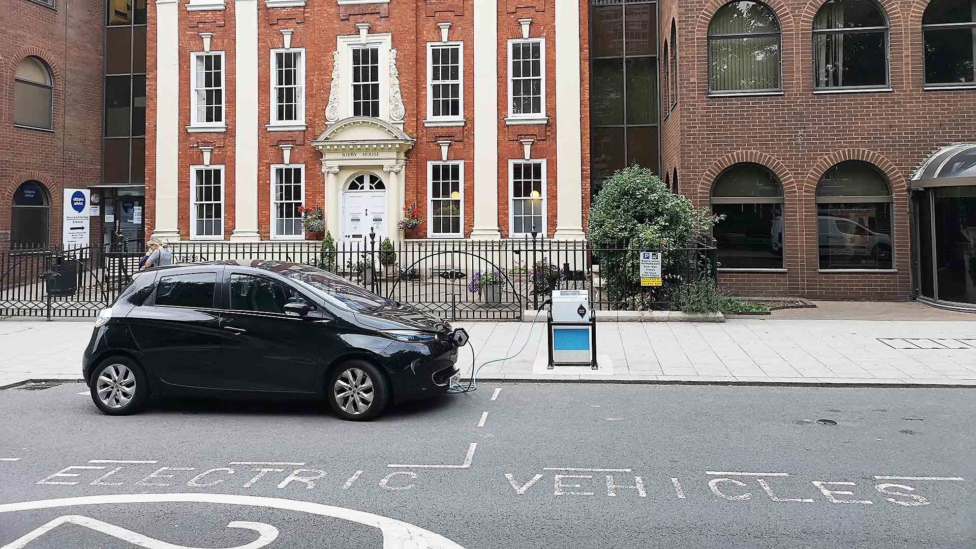 Electric car on-street charging