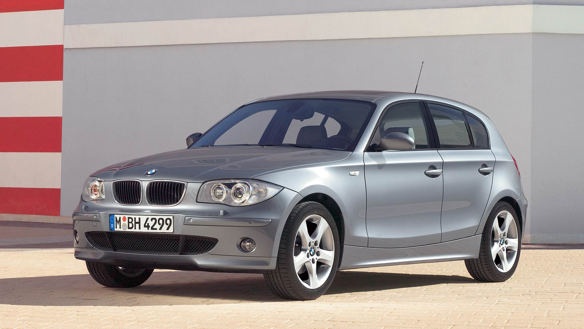 2004 E87 BMW 1 Series