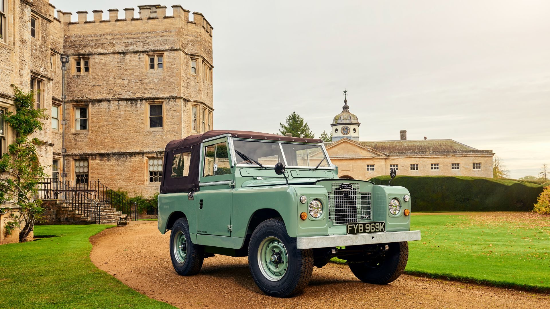 Everrati Land Rover Series IIA