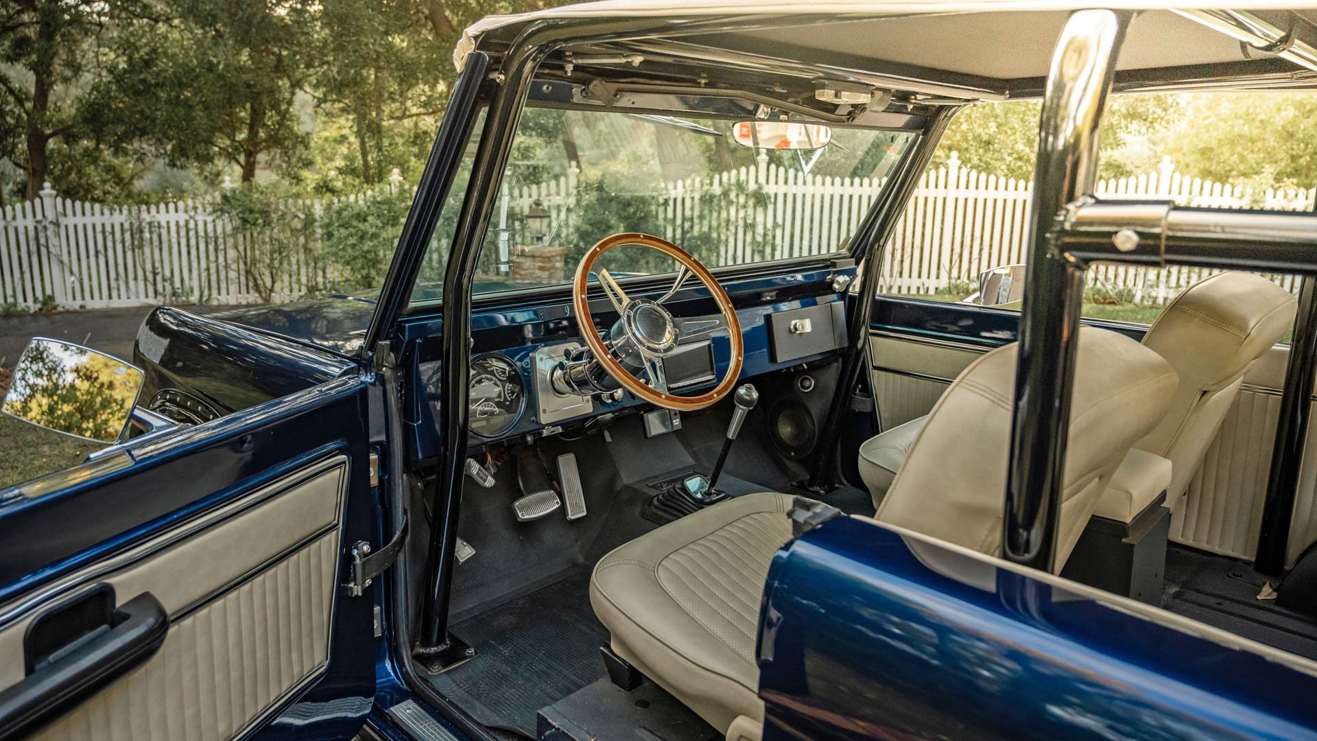 Jenson Button's 1970 Ford Bronco